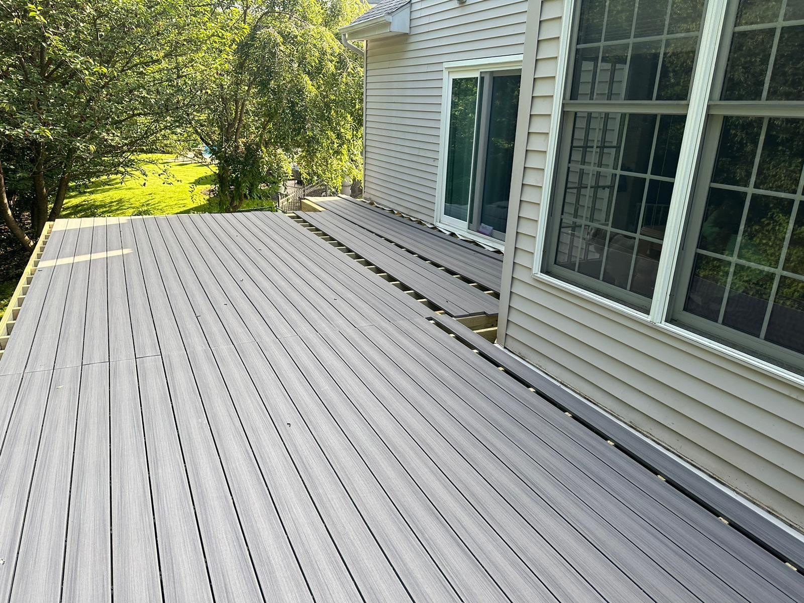 New Deck In by deck guardian