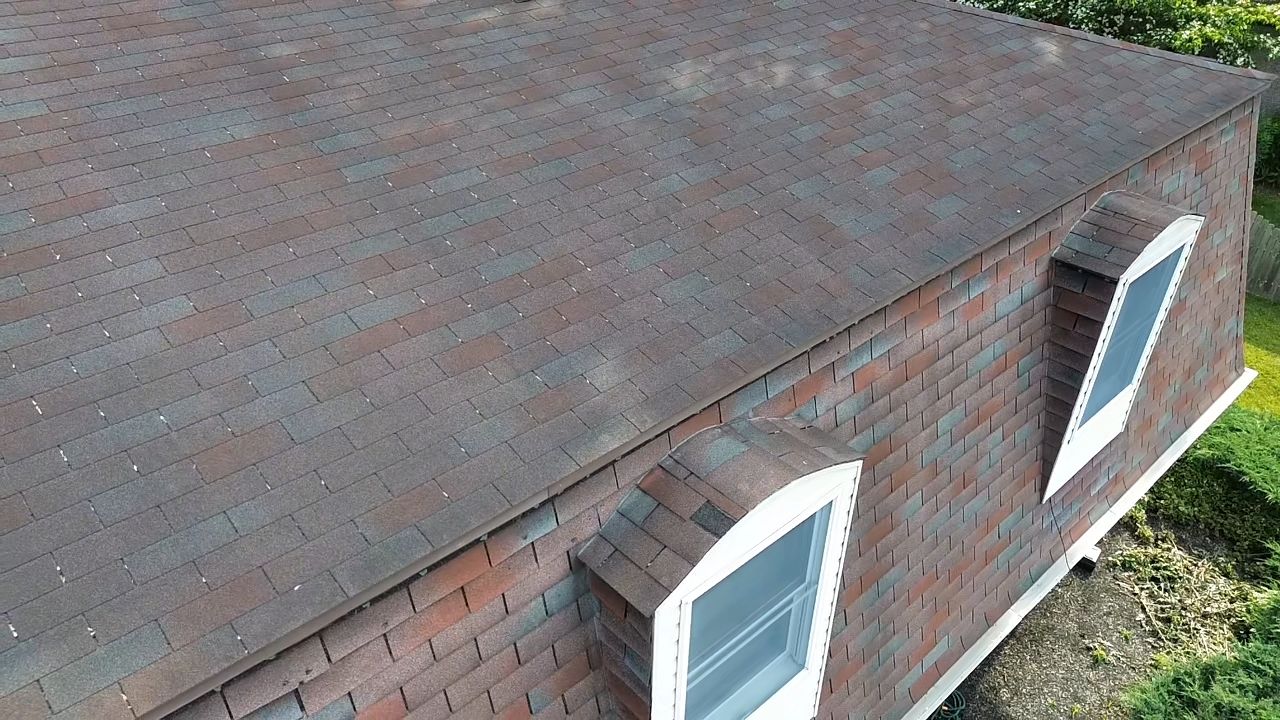 ATLAS PINNACLE COLOR: HEATHERBLEND by Eagle Eye Roofing