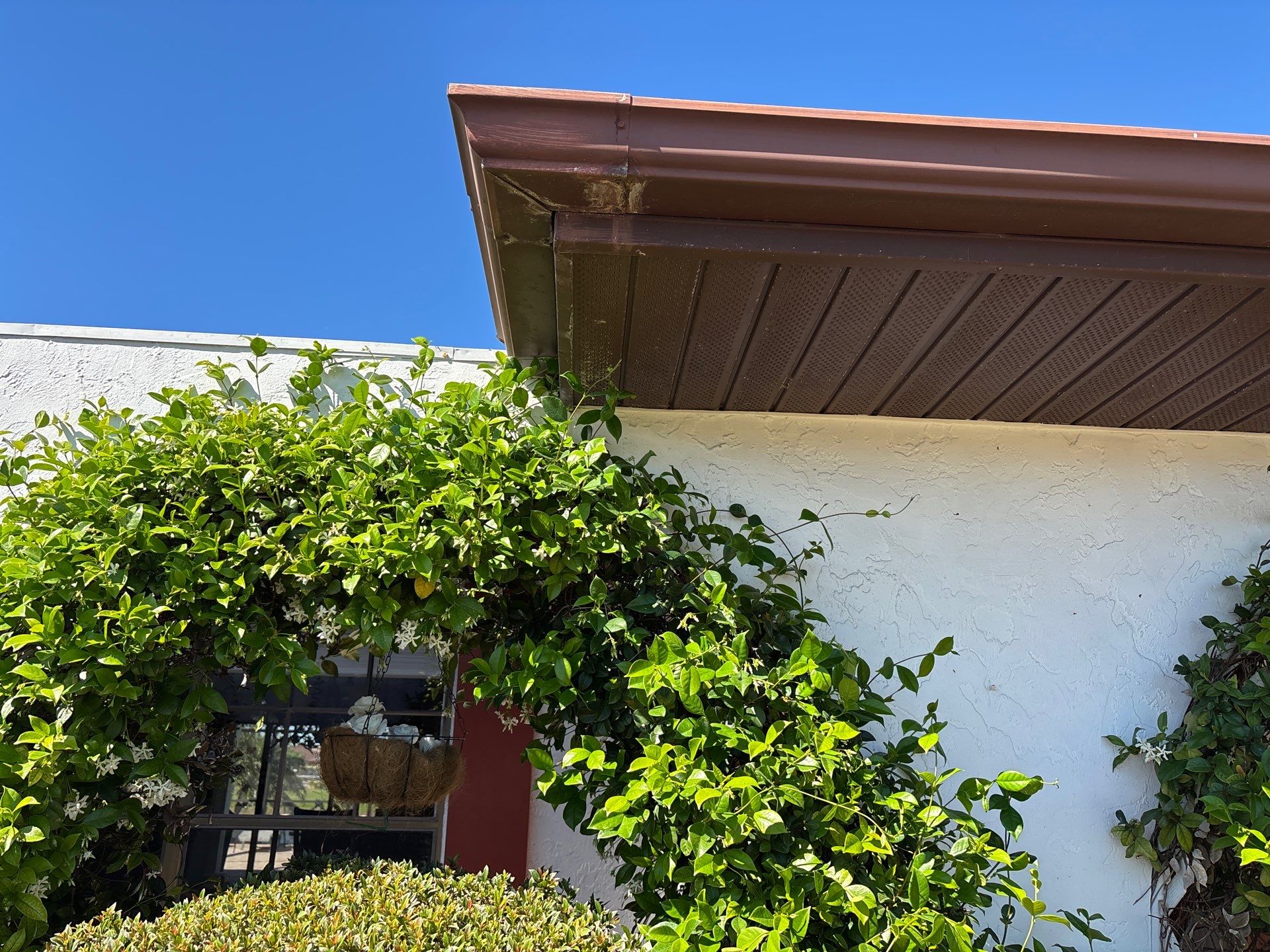 Roofline Upgrade with New Fascia Boards in Bradenton FL by Gutter Professors