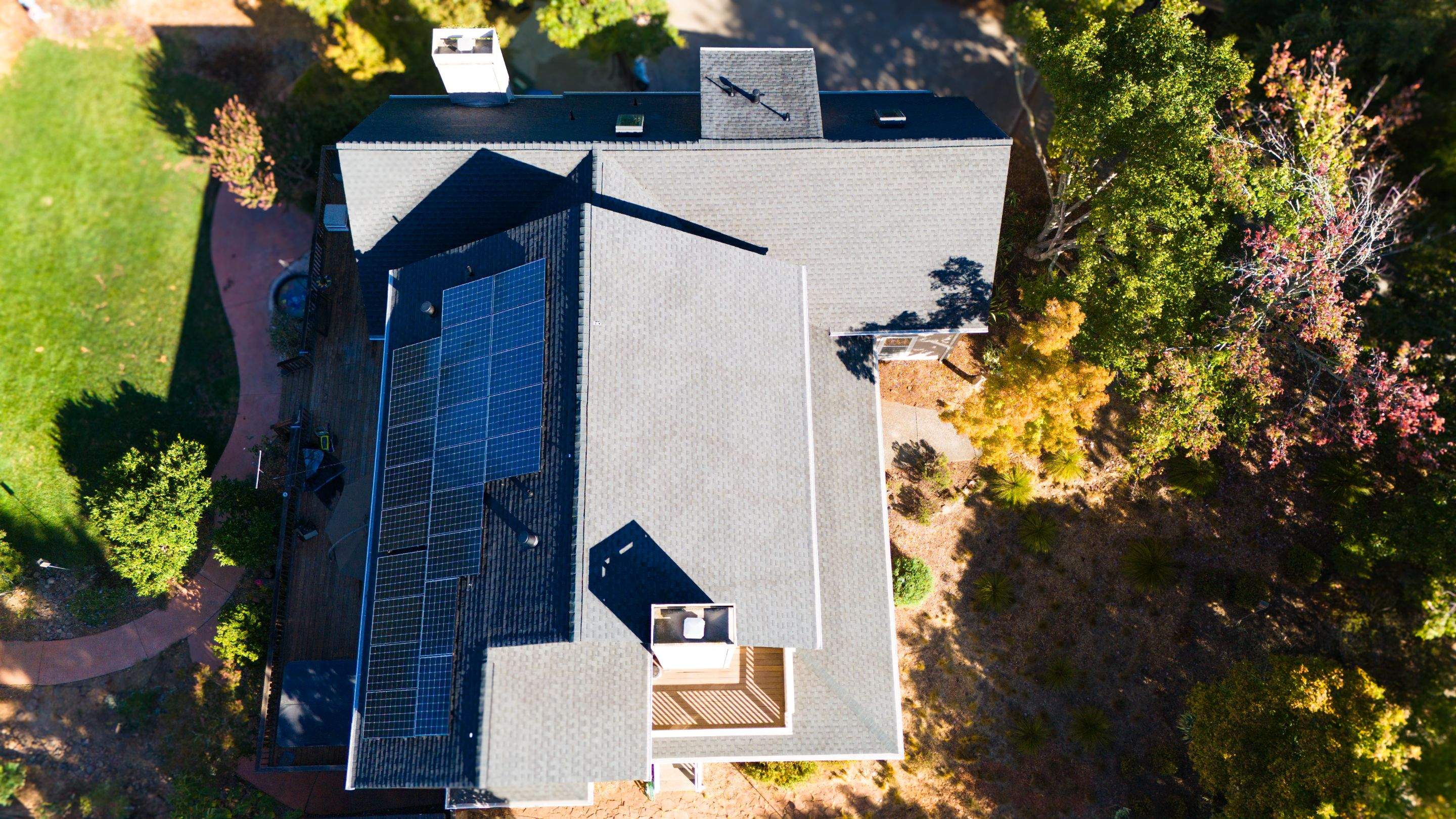 Residential Remodel using GAF Timberline HDZ RS by Sustainable Living Builders, Inc.