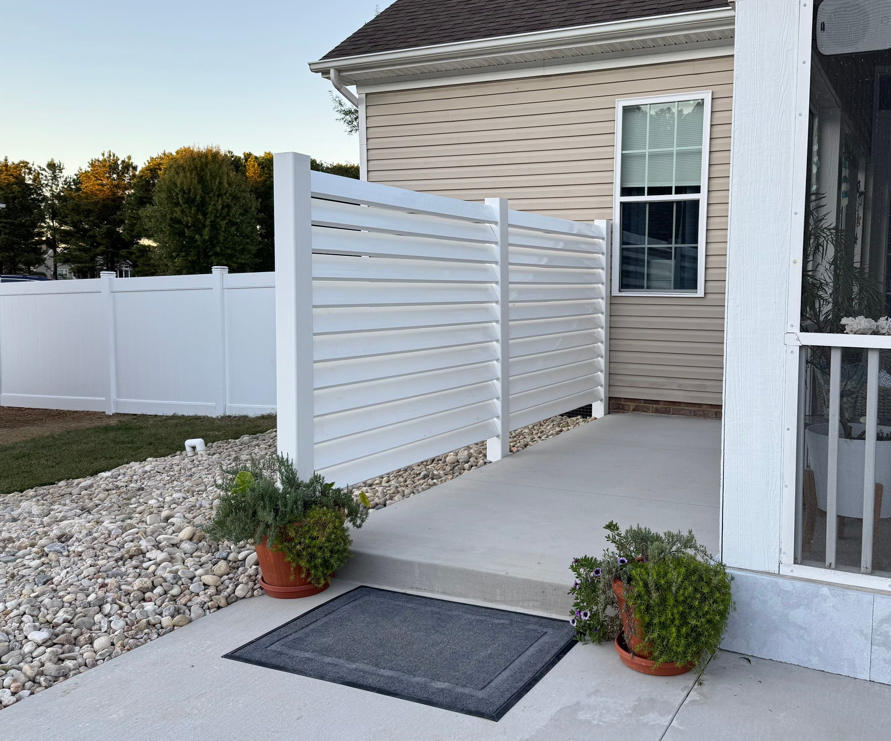 Clean Lines, Long Life by Tidewater Fence