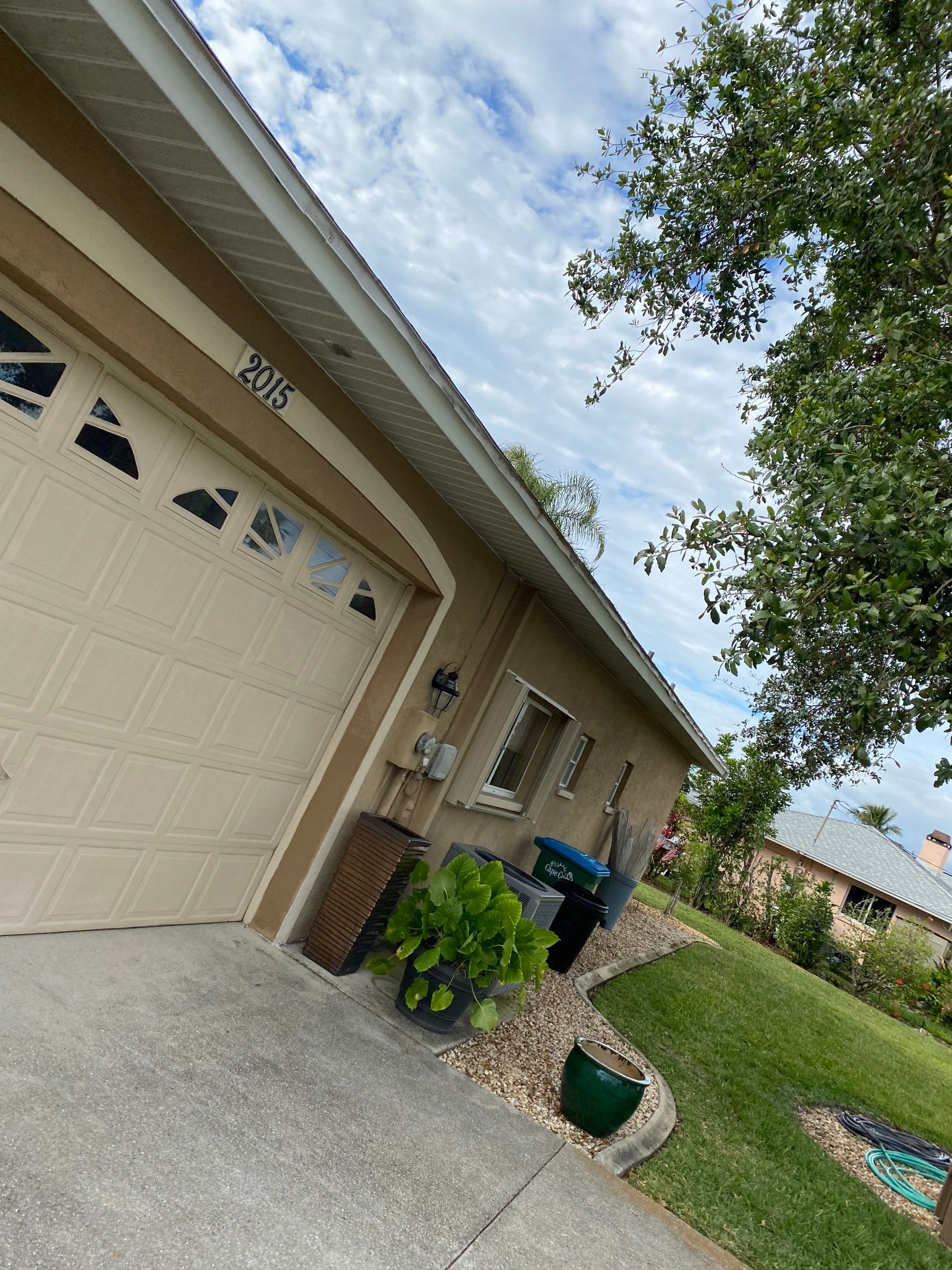 7-Inch Gutters for Large Homes in Cape Coral FL by Gutter Professors