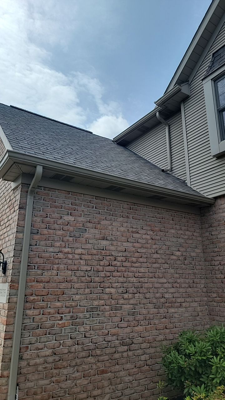 BRAND: ATLAS PINNACLE COLOR: PRISTINE SCOTCHGARD WEATHERED DRIP EDGE: MUSKET BROWN by Eagle Eye Roofing