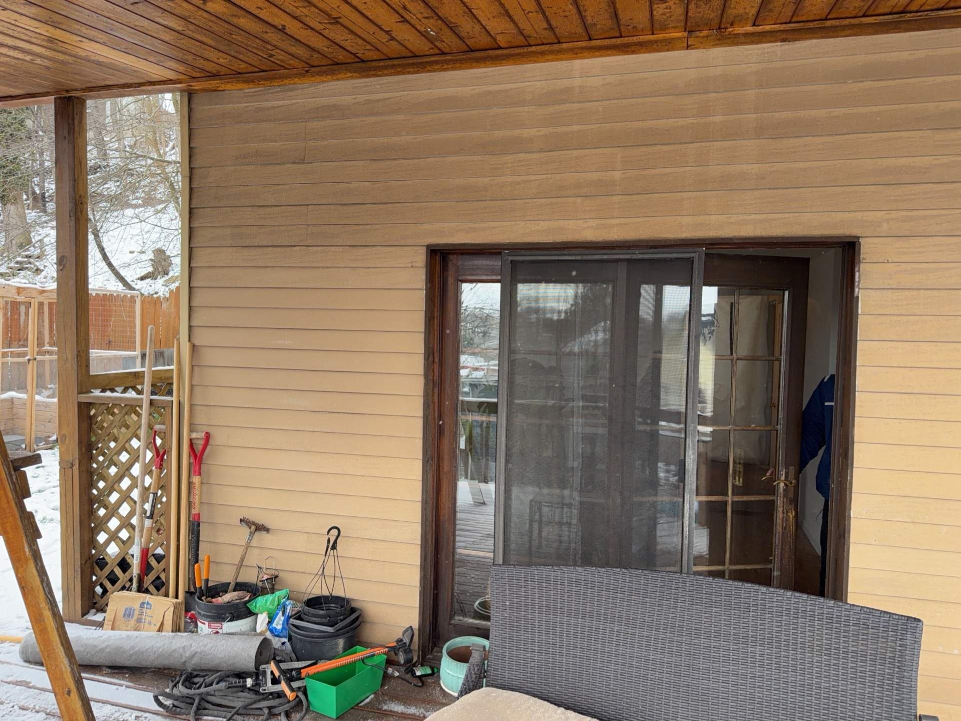 From old vinyl to Beautiful Vinyl by Ideal Siding Pittsburgh