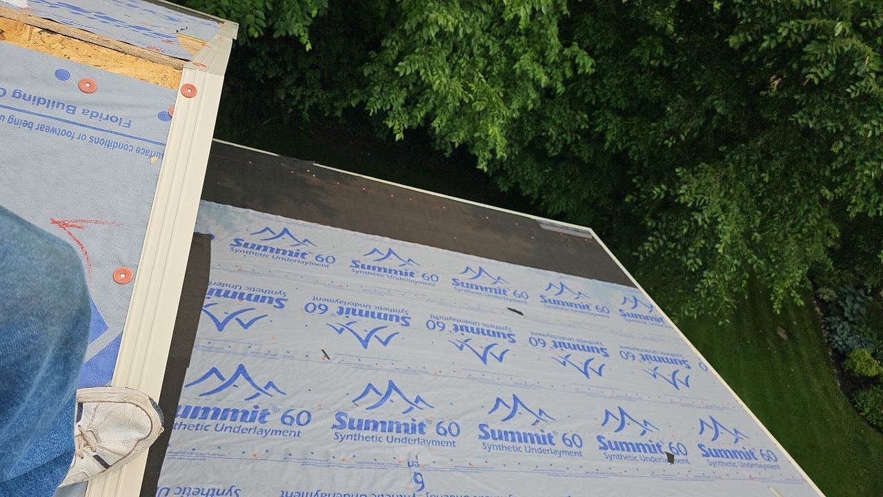 ATLAS PINNACLE COLOR PEWTER by Eagle Eye Roofing