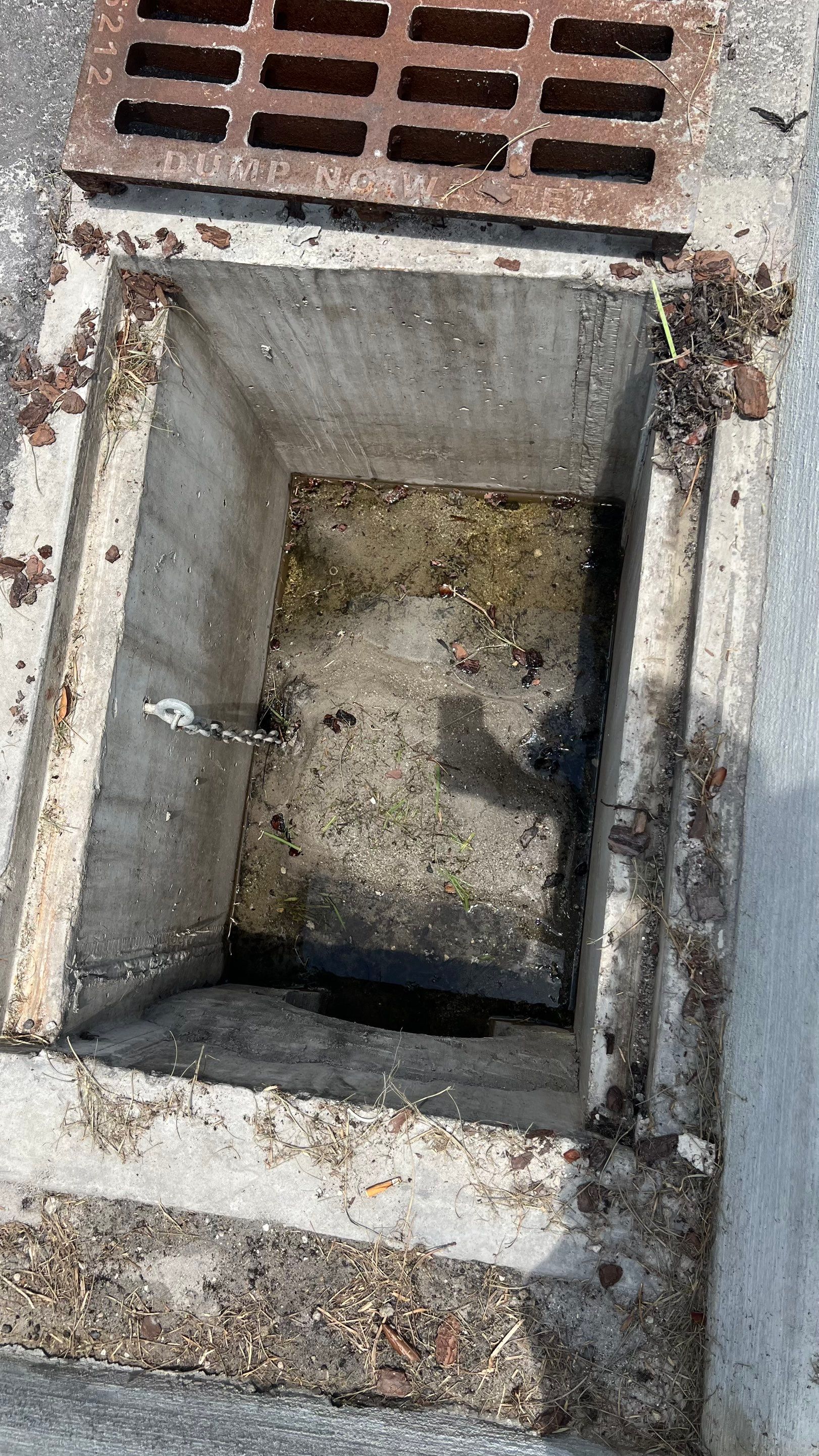 Naples Sunbelt Stormwater Catch Basin Cleaning by APS Power & Water