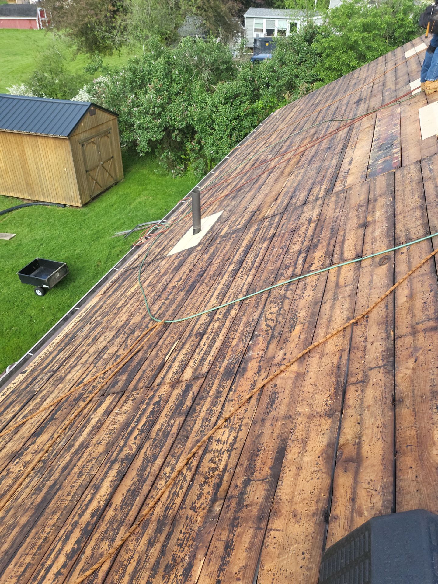 Atlas Pinnacle, Color, Morning Harvest, Drip Edge, Color, Royal Brown by Eagle Eye Roofing