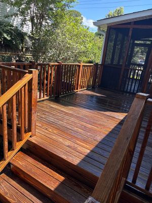 Deck using Wood Sealant