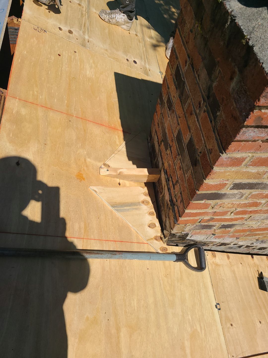 Burke: CertainTeed Landmark Designer Shingles in Moire Black by RM Banning, Inc.