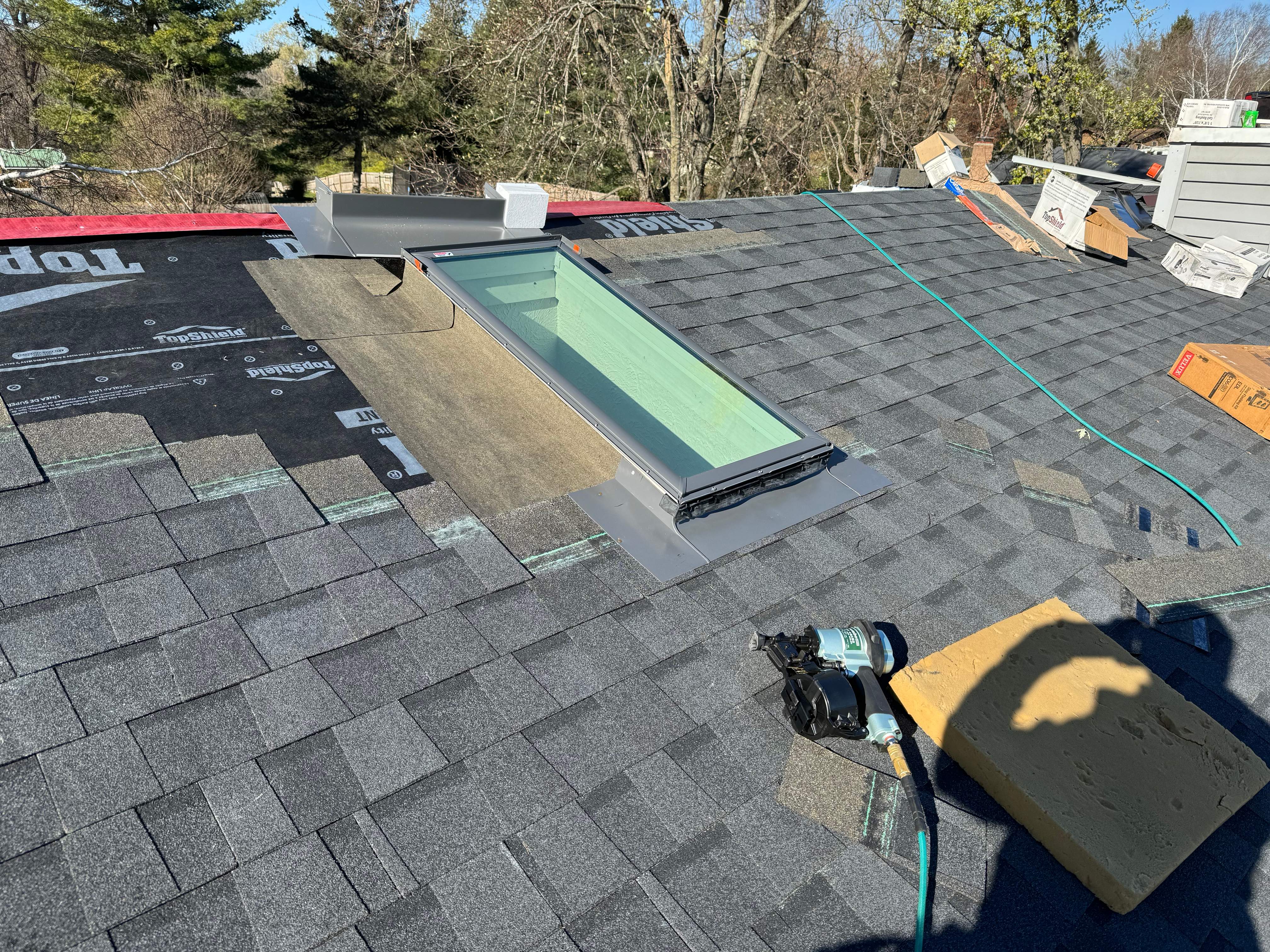 Residential Roofing Installation using Certainteed Landmark ClimateFlex by GRACCO