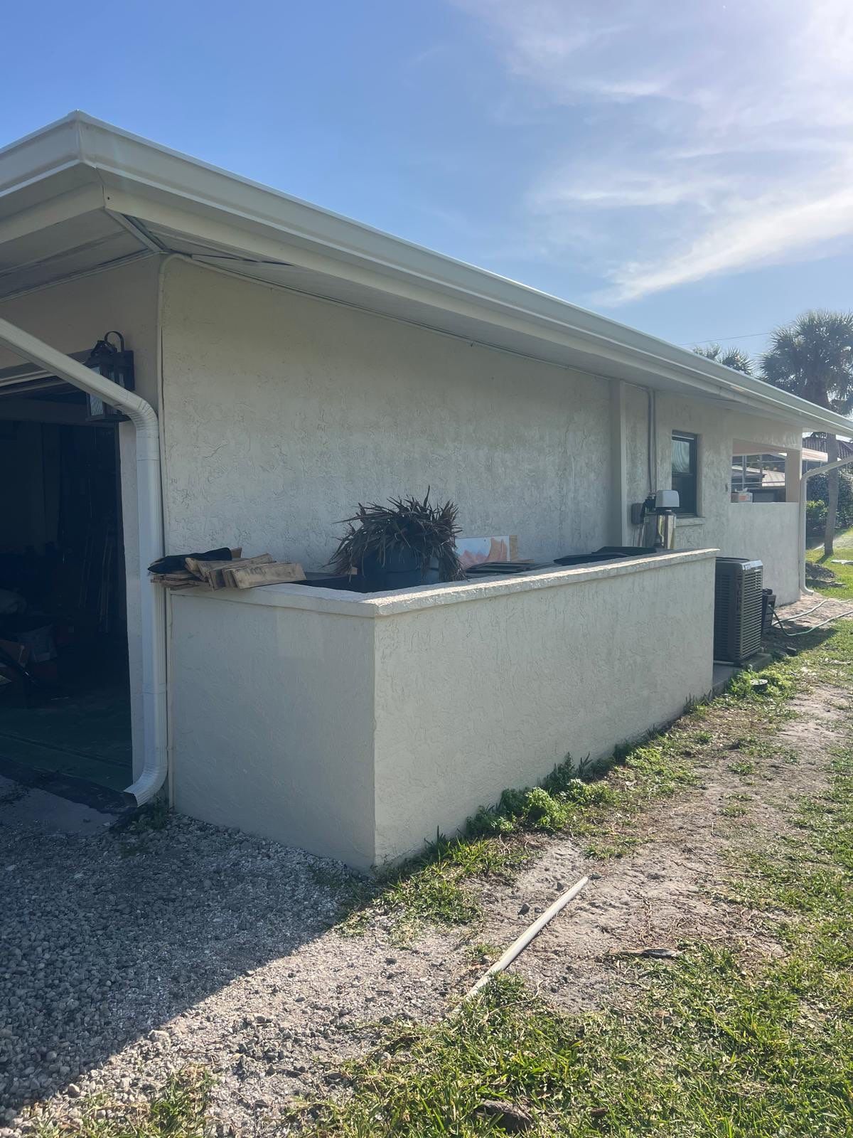 6-Inch Seamless Gutters in Nokomis FL by Gutter Professors