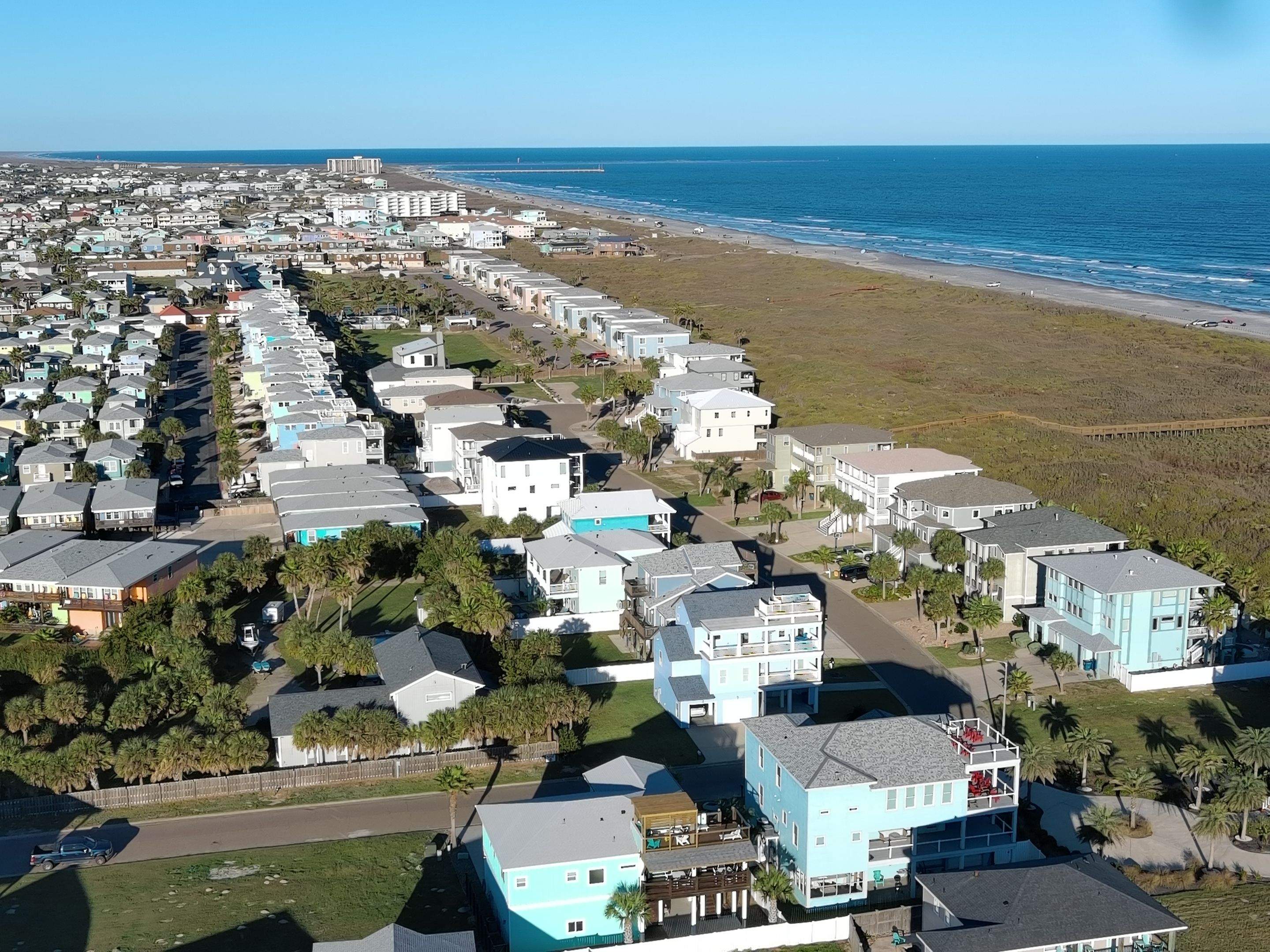 Roof Top Clubhouse on the Beach by Bayfront Roofing and Construction