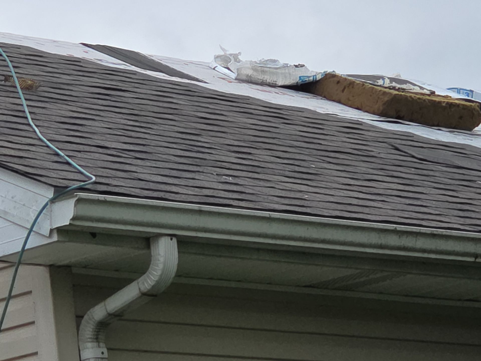 Residential Roofing Installation using Platinum Shield Roofing System from Mr. Roofer by Mr. Roofer