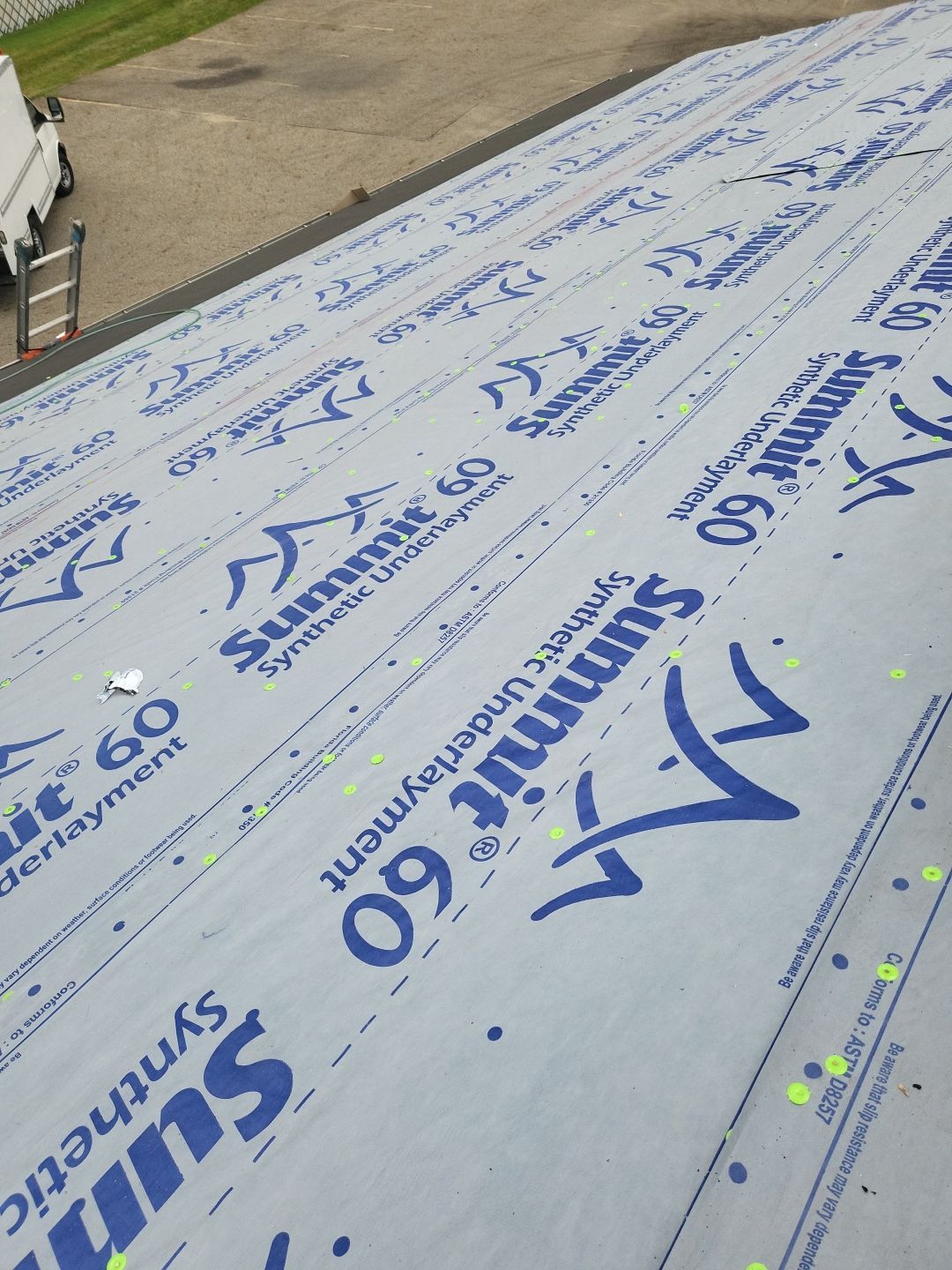 Atlas Pinnacle, Color, Black Pristine, Drip Edge, Color, Birch White by Eagle Eye Roofing