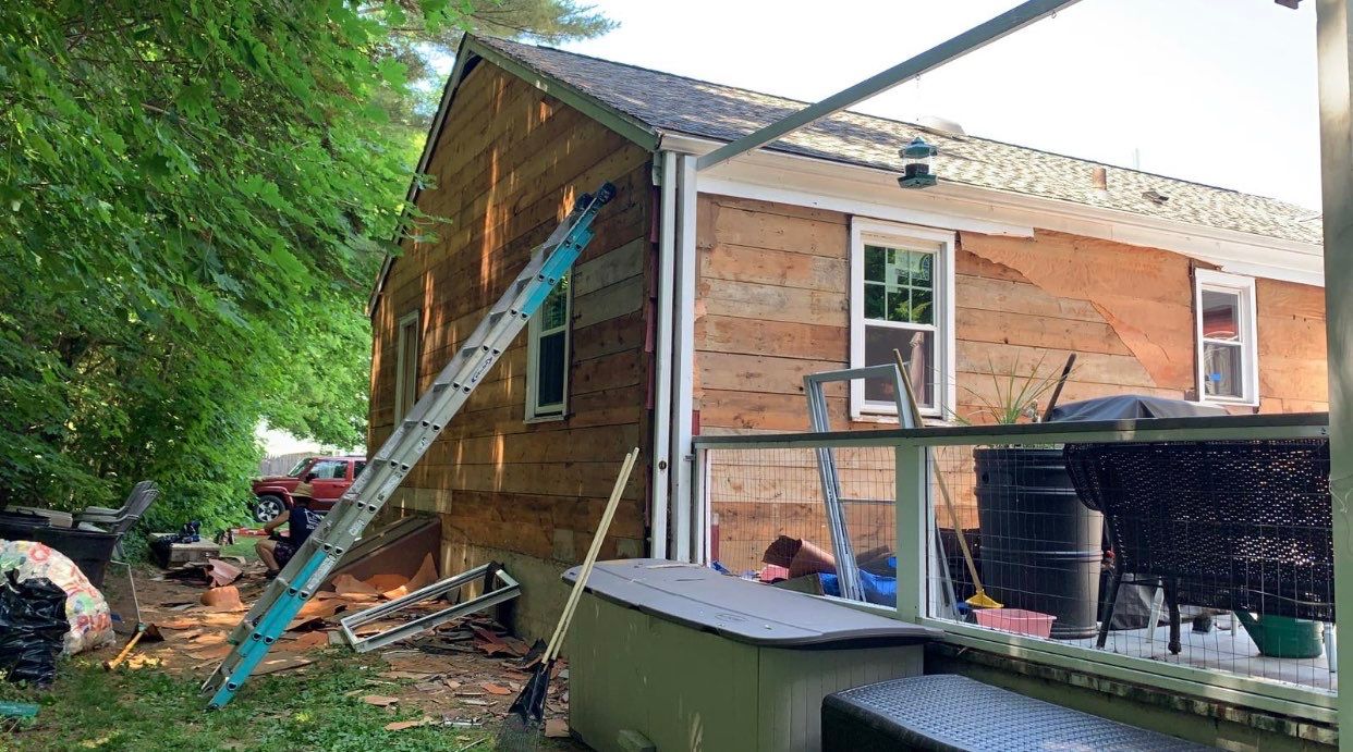 Siding Installation using Certainteed Cedar Impressions by A Plus Exterior