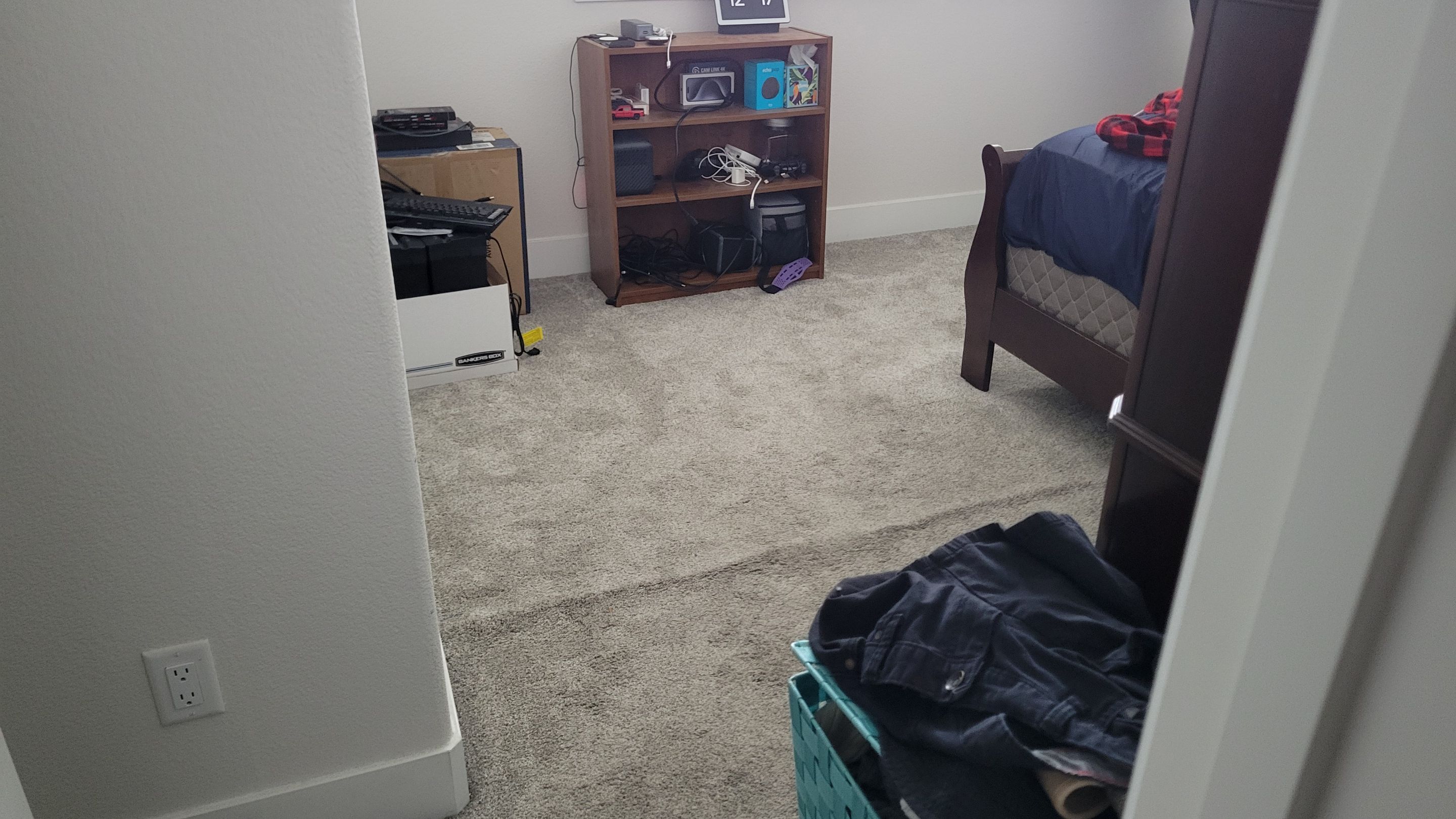 Carpet Re-stretch and Cleaning by Ardent Carpet Restore LLC