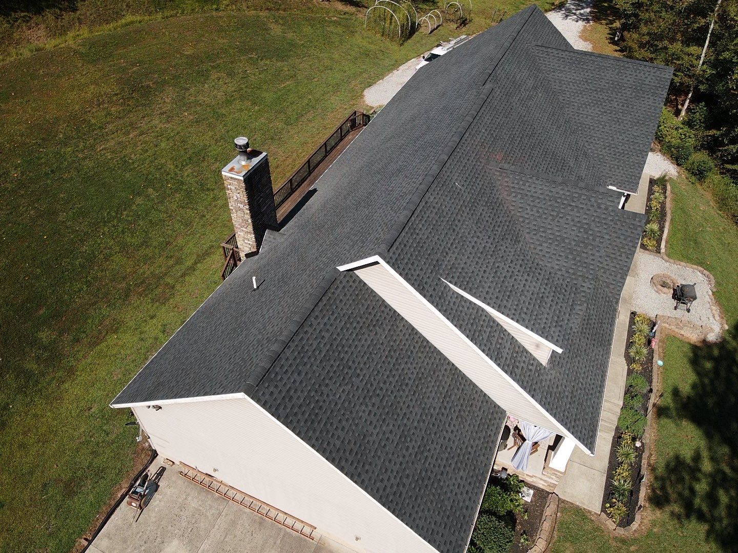 Residential Roofing Installation using GAF Timberline HDZ Charcoal by Rainstoppers Roofing