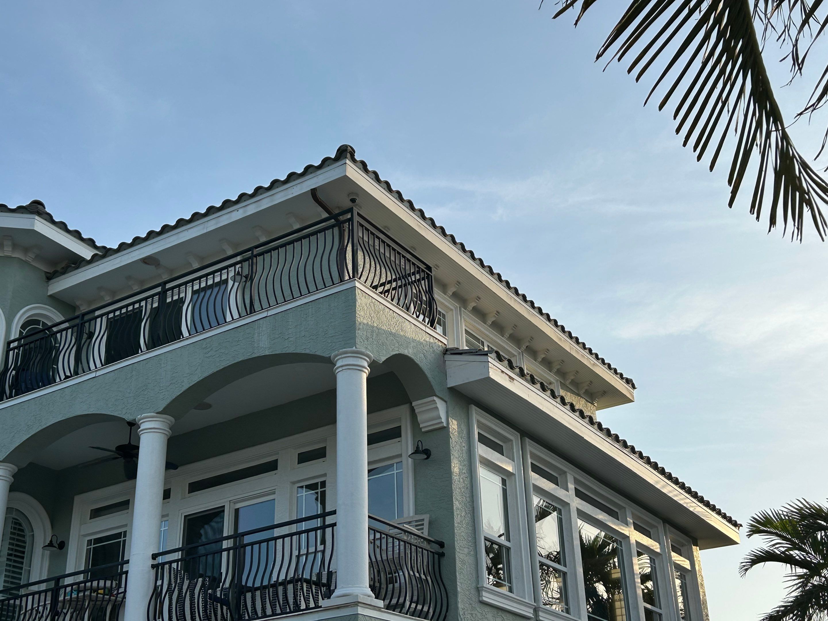 Project in St. Petersburg 33704 by Mitchell Roofing Company LLC 