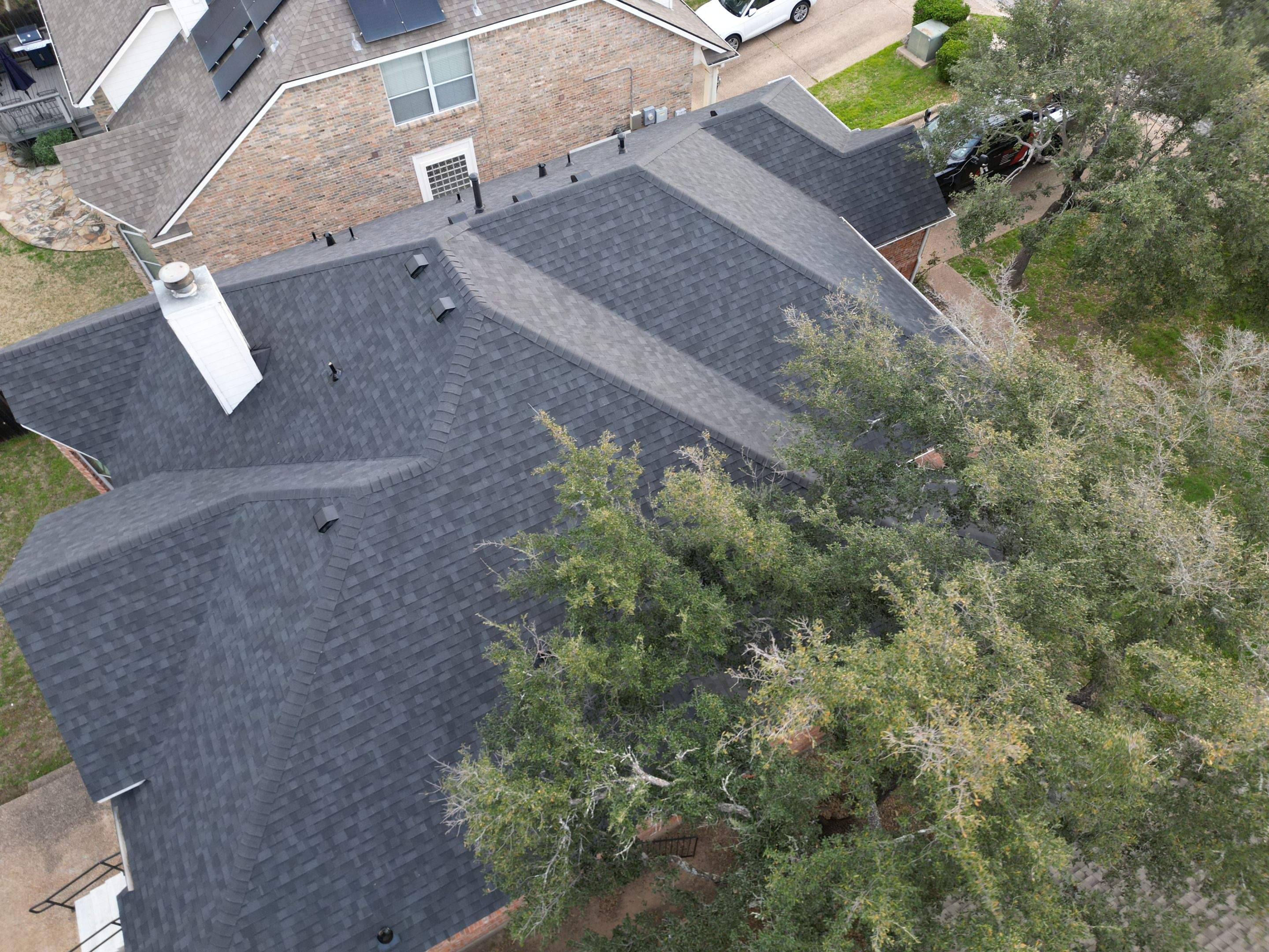 Onyx Black - Owens Corning TruDefinition Duration by RoofsOnly.com