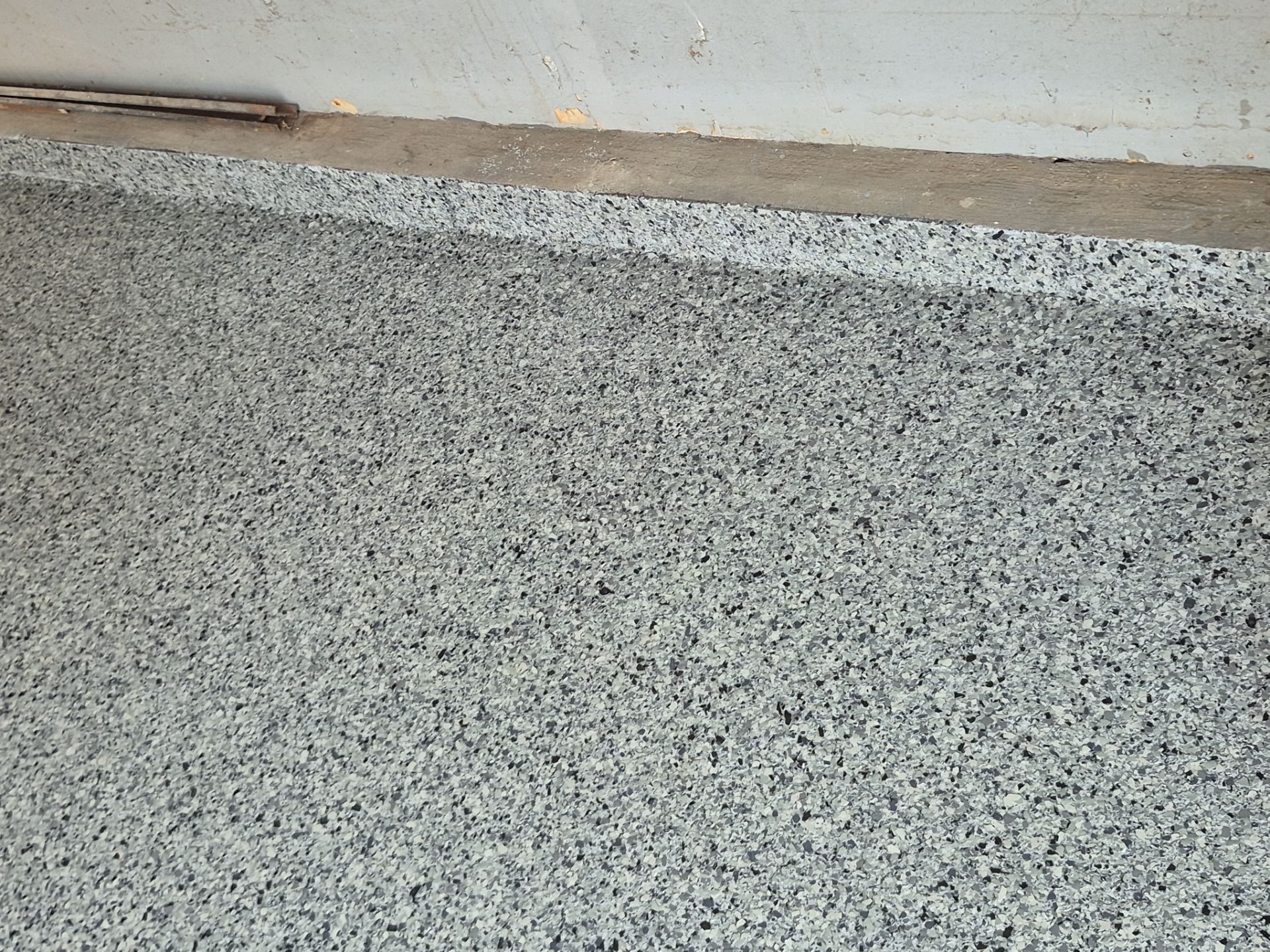 Bay City Garage by Wise Coatings of Central Michigan
