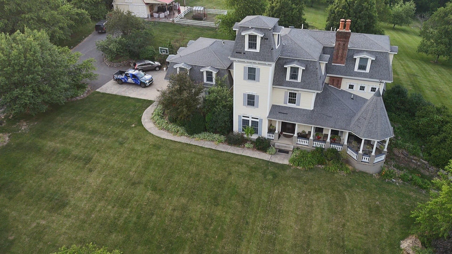 HighPro Roofing featured photo.