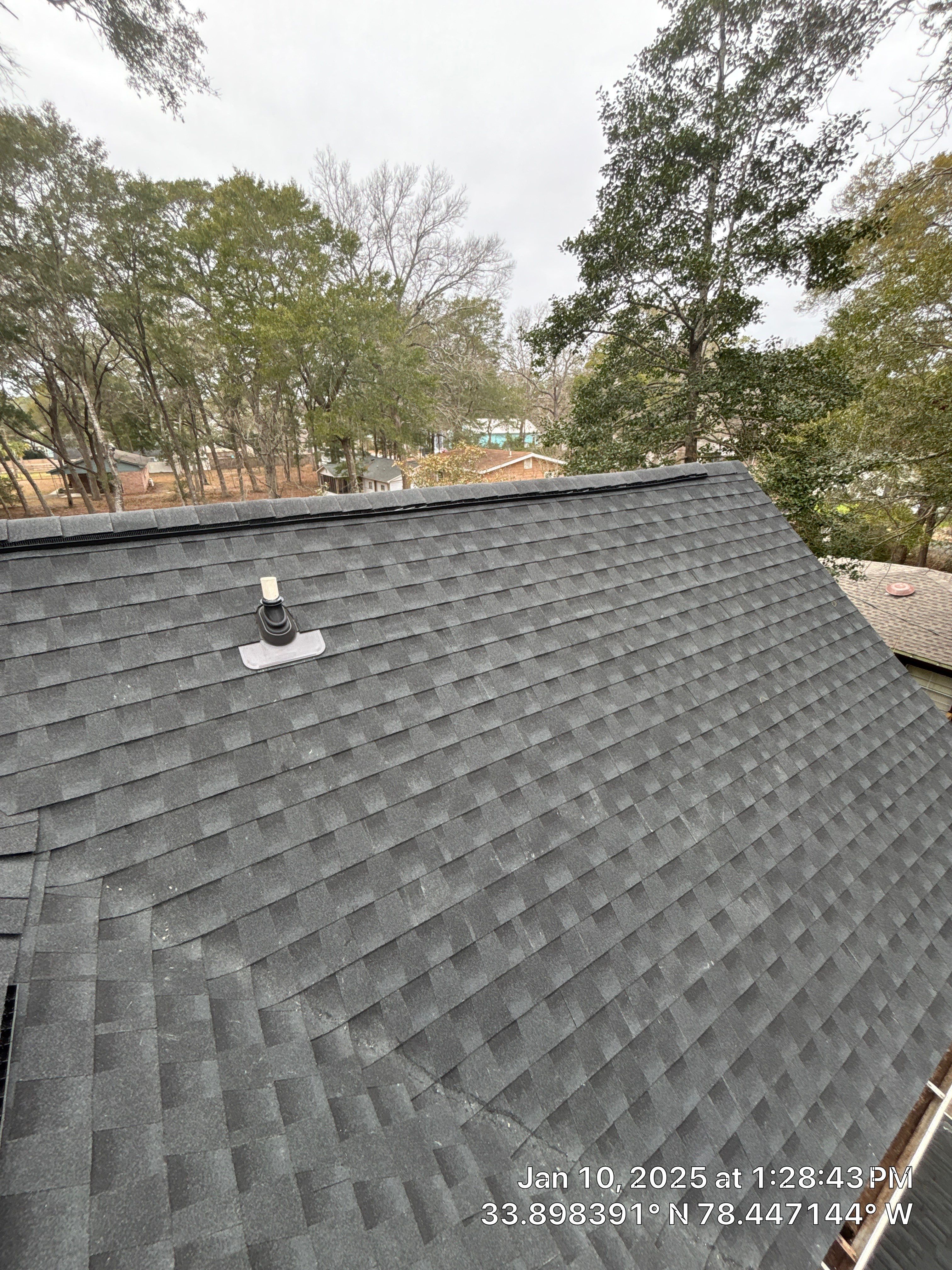 GAF HDZ - Charcoal by Linta Roofing