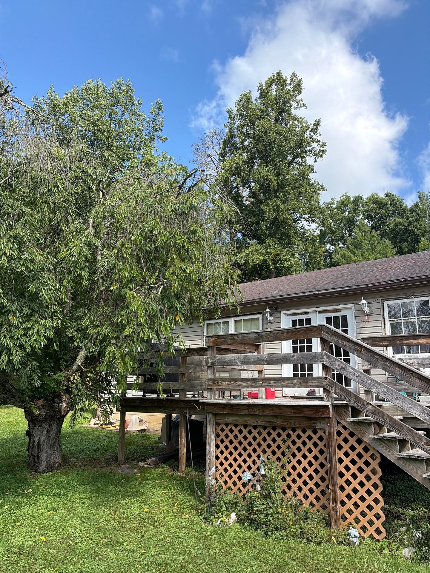 Charleston, WV IKO Dynasty Roof Replacement by Mr. Roofer