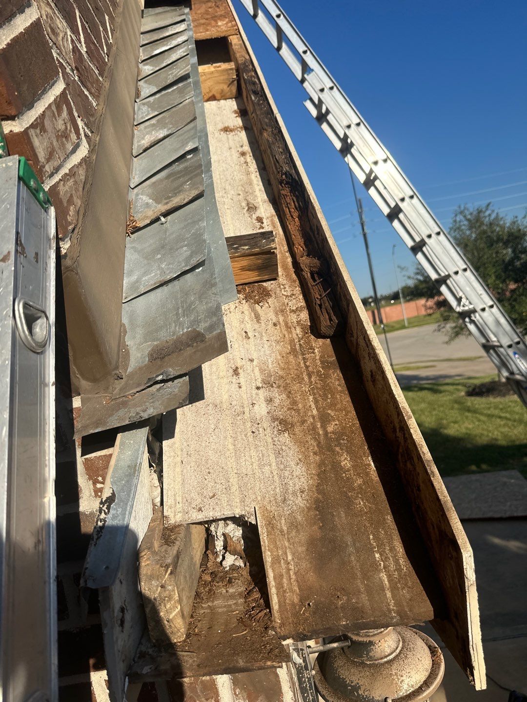 Residential Roofing Repair using Owen's Corning Duration (Lifetime) Shingles by Roof Repair Company