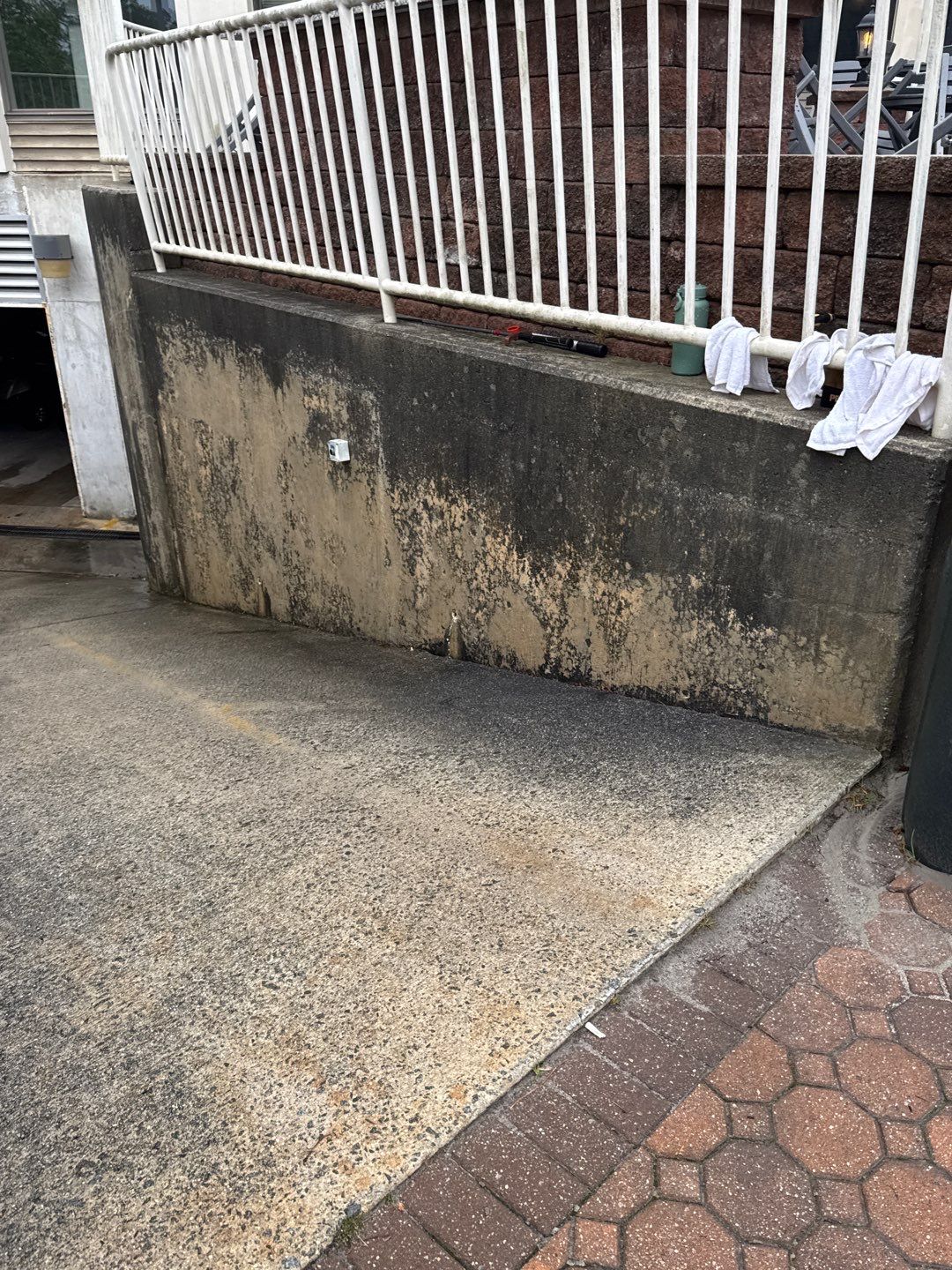 Commercial Cleaning using Building SoftWash & Pressure washing by SJ Exterior