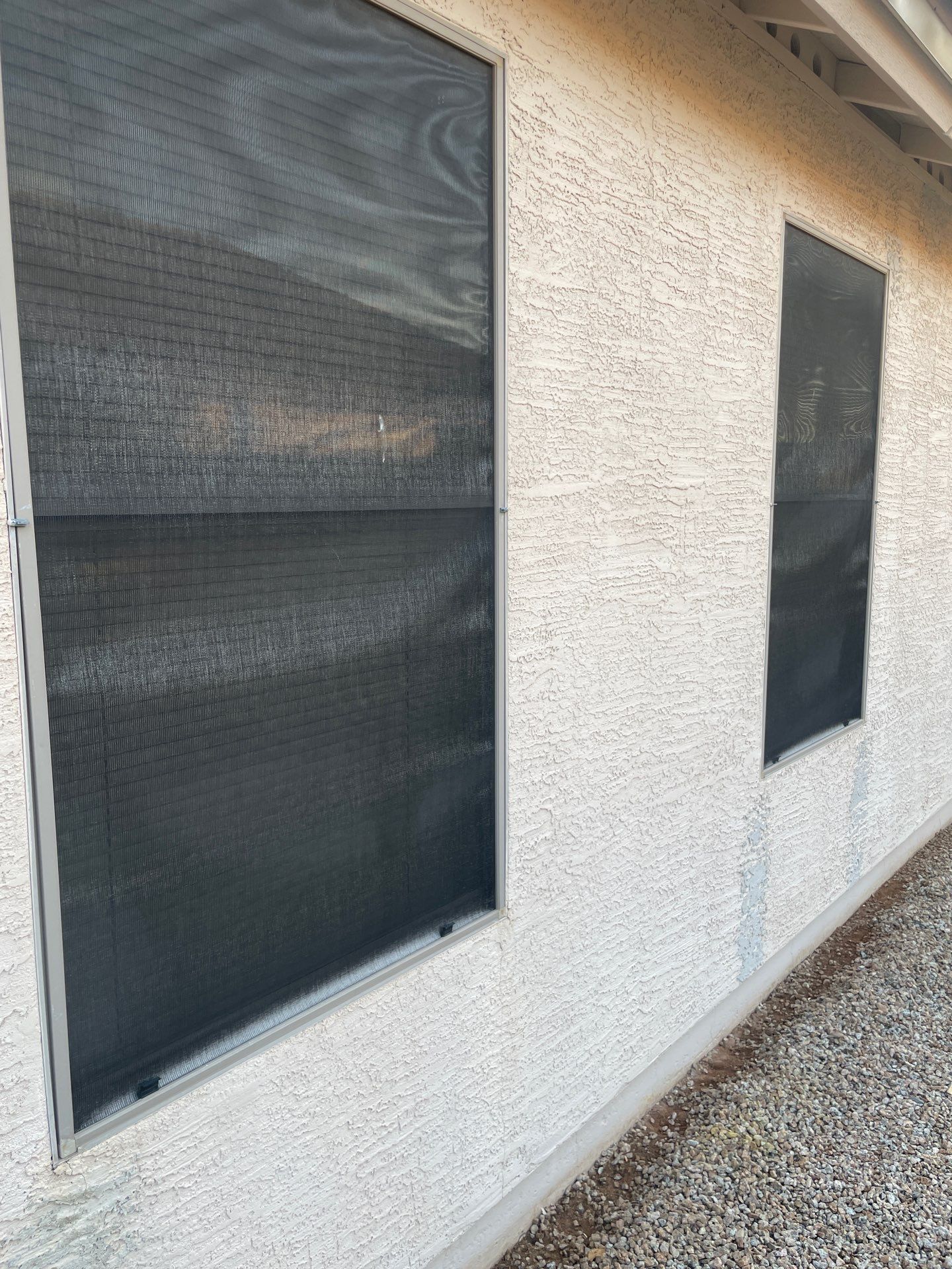 Hamilton - A Gorgeous Home Exterior Makeover in Phoenix, AZ with Dunn Edwards Paints by Double G Painting Contractors, LLC