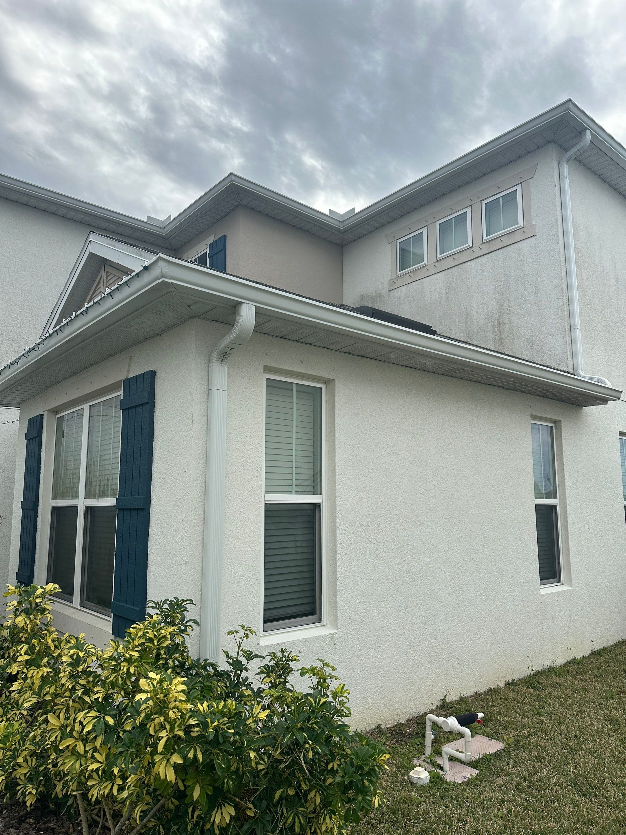 Complete House Wash and Exterior Surface Cleaning in Artisan Lakes Community, Palmetto, FL by Sunshine AquaWash