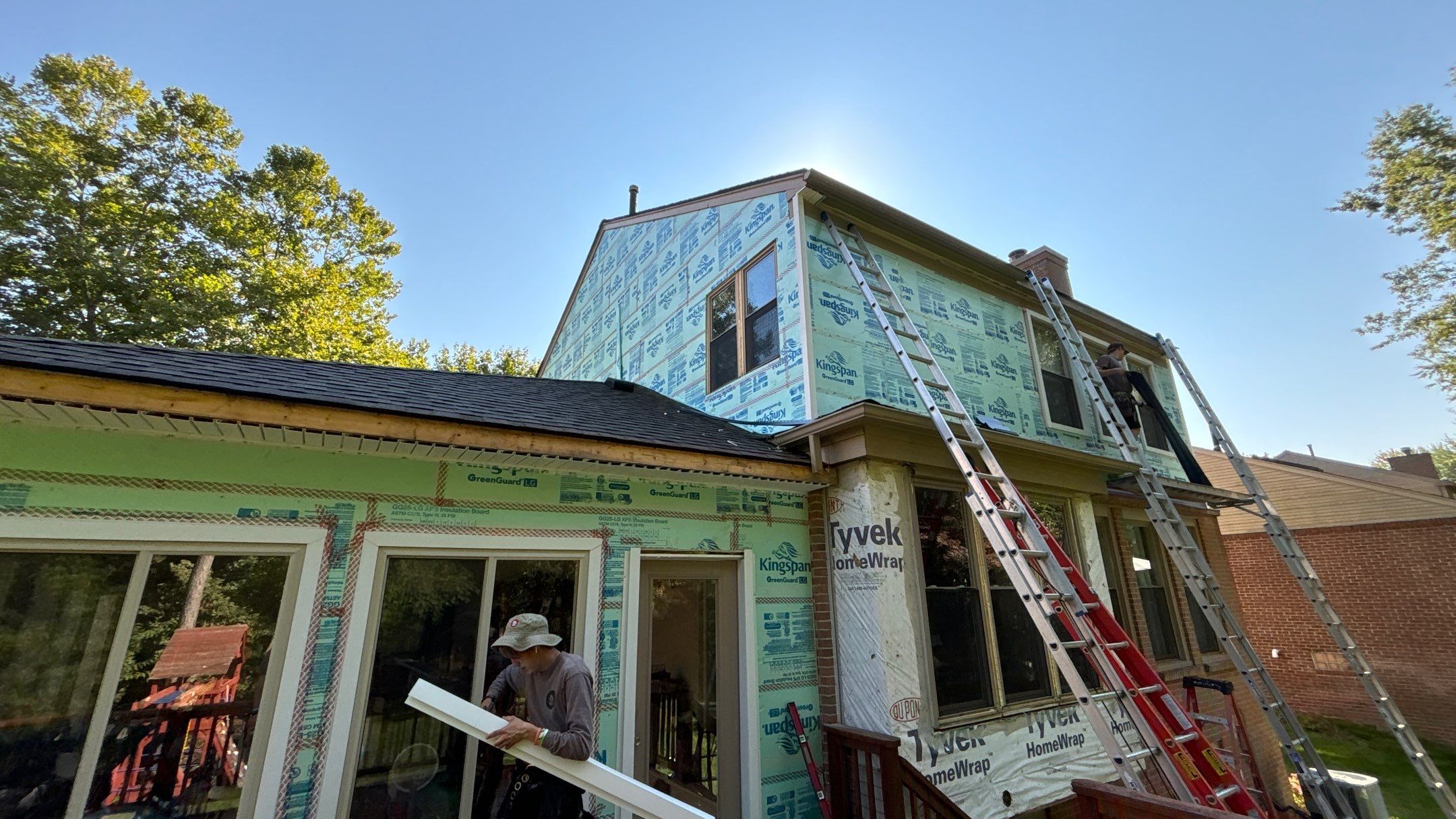 Siding Replacement using Alside Charter Oak D4.5" by 180 Contractors