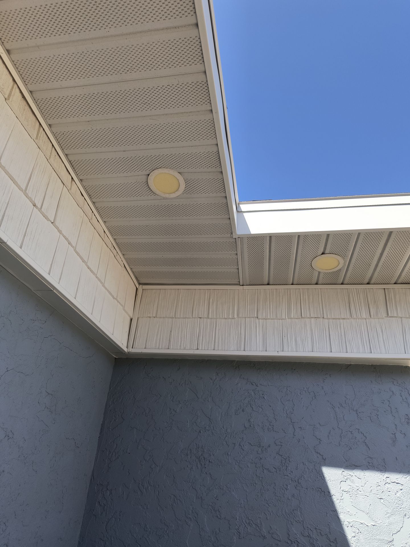 New Metal Soffit and Fascia in Siesta Key FL by Gutter Professors
