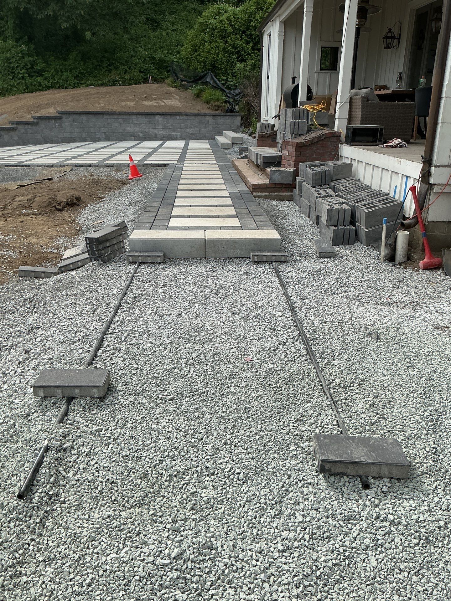 Maple Ave Renovation by Pacific Pine Landscape