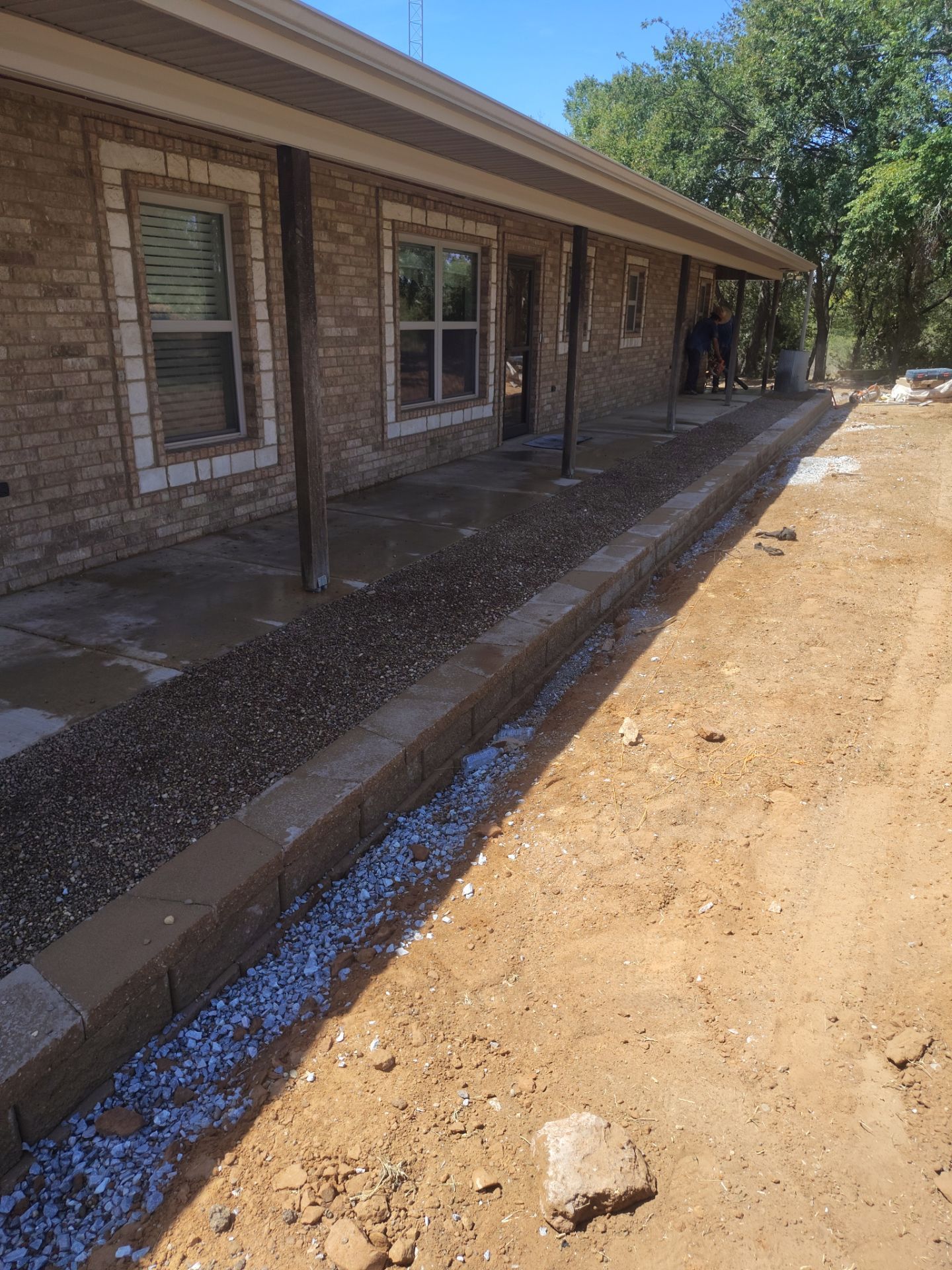 Retaining Wall by Clays Services Inc