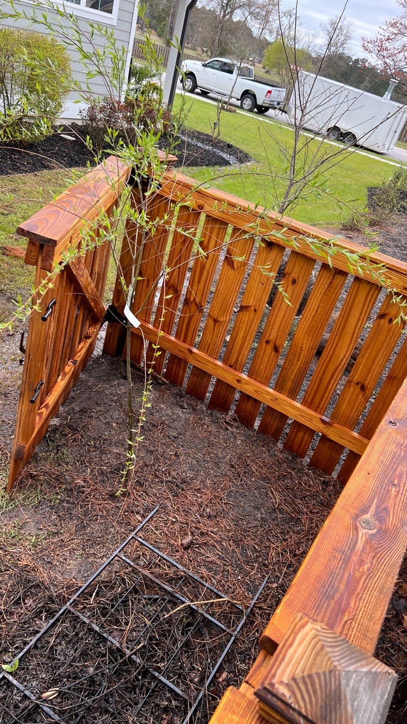 Fence using Wood Sealant by DuraSeal