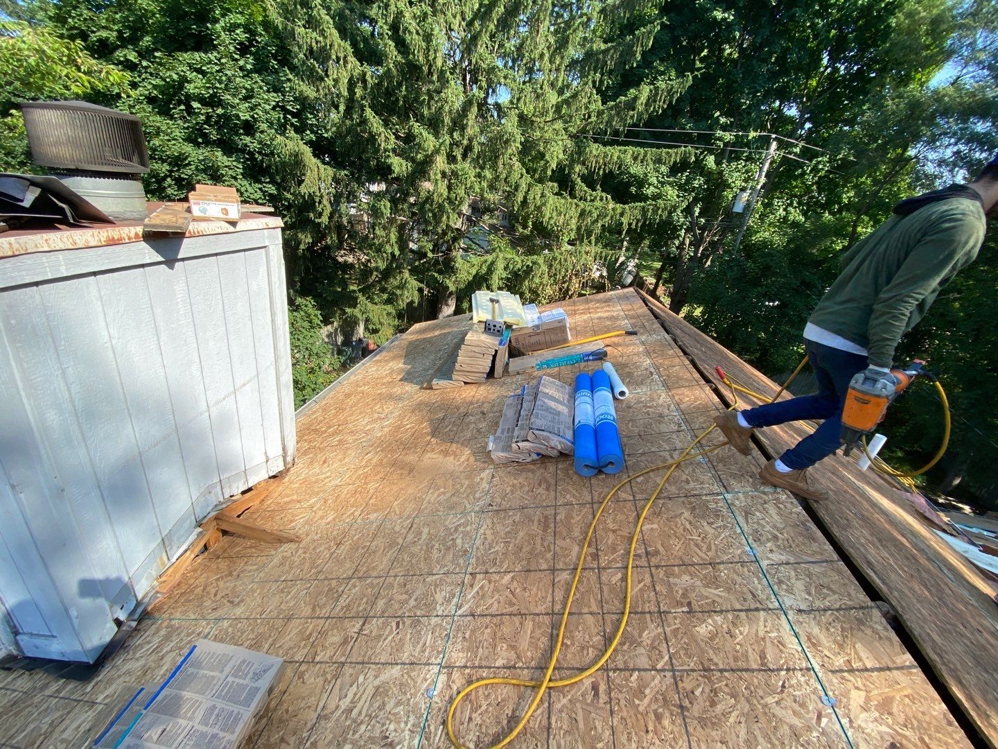 Roof Replacement using CertainTeed Landmark by 180 Contractors