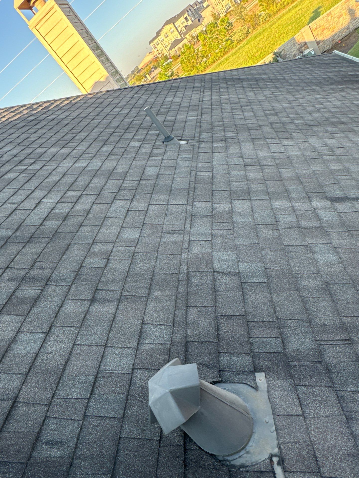 Hail Damage using Owen's Corning Duration (Lifetime) Shingles by Roof Repair Company