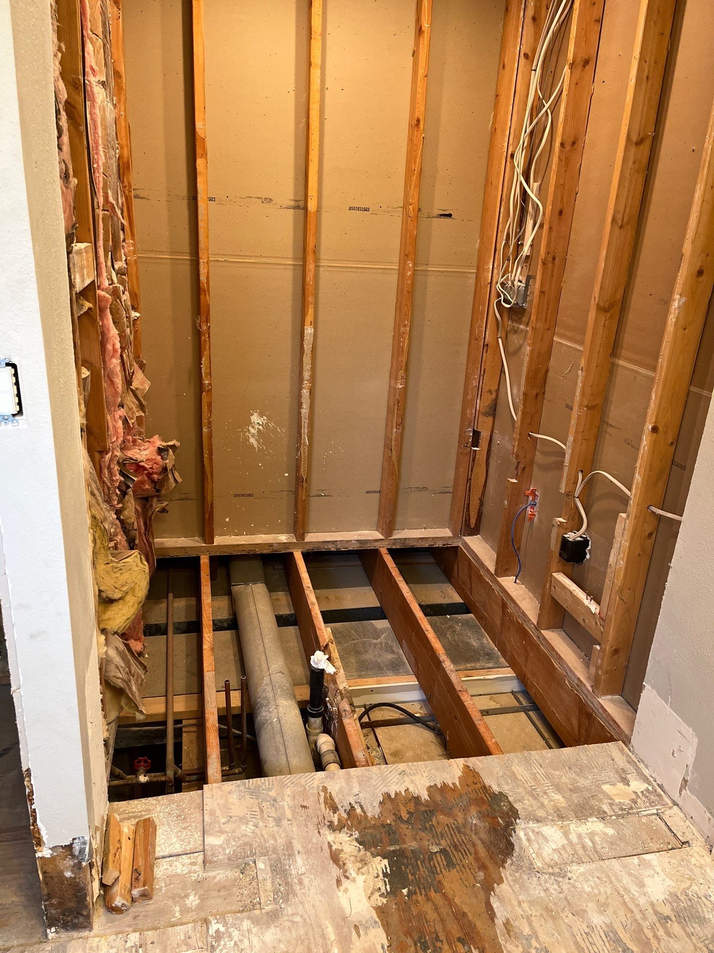 Bathroom in West Des Moines, IA by Blu Ember Properties