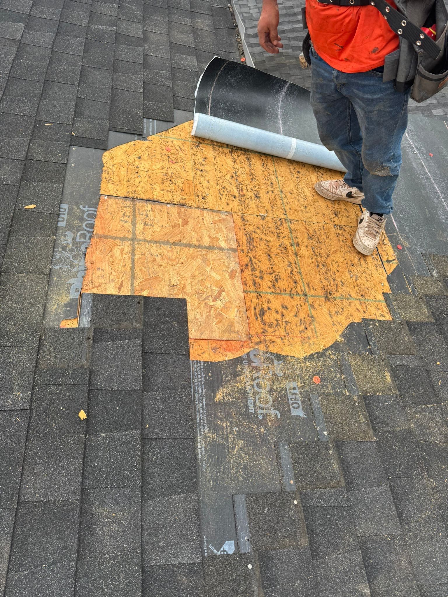 Residential Roofing Repair using Owen's Corning Duration (Lifetime) Shingles by Roof Repair Company