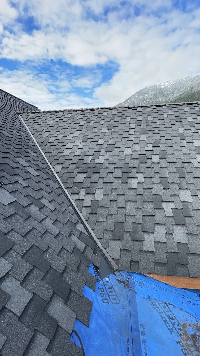 Residential Roofing Installation using Laplock PSU  (Peel N Stick) by Top Notch Roofing Inc