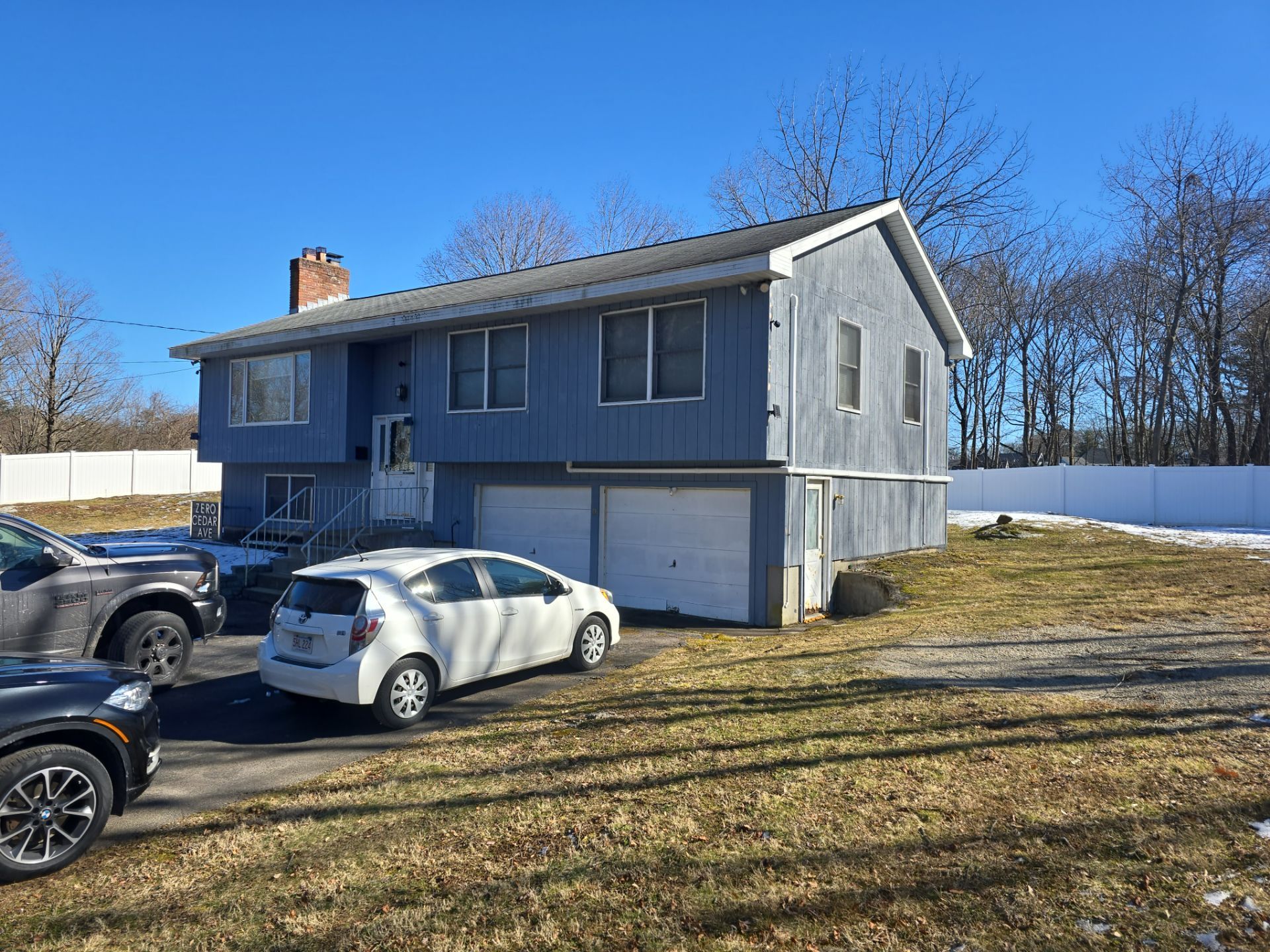 Vinyl siding project in Natick, MA by UBrothers Construction