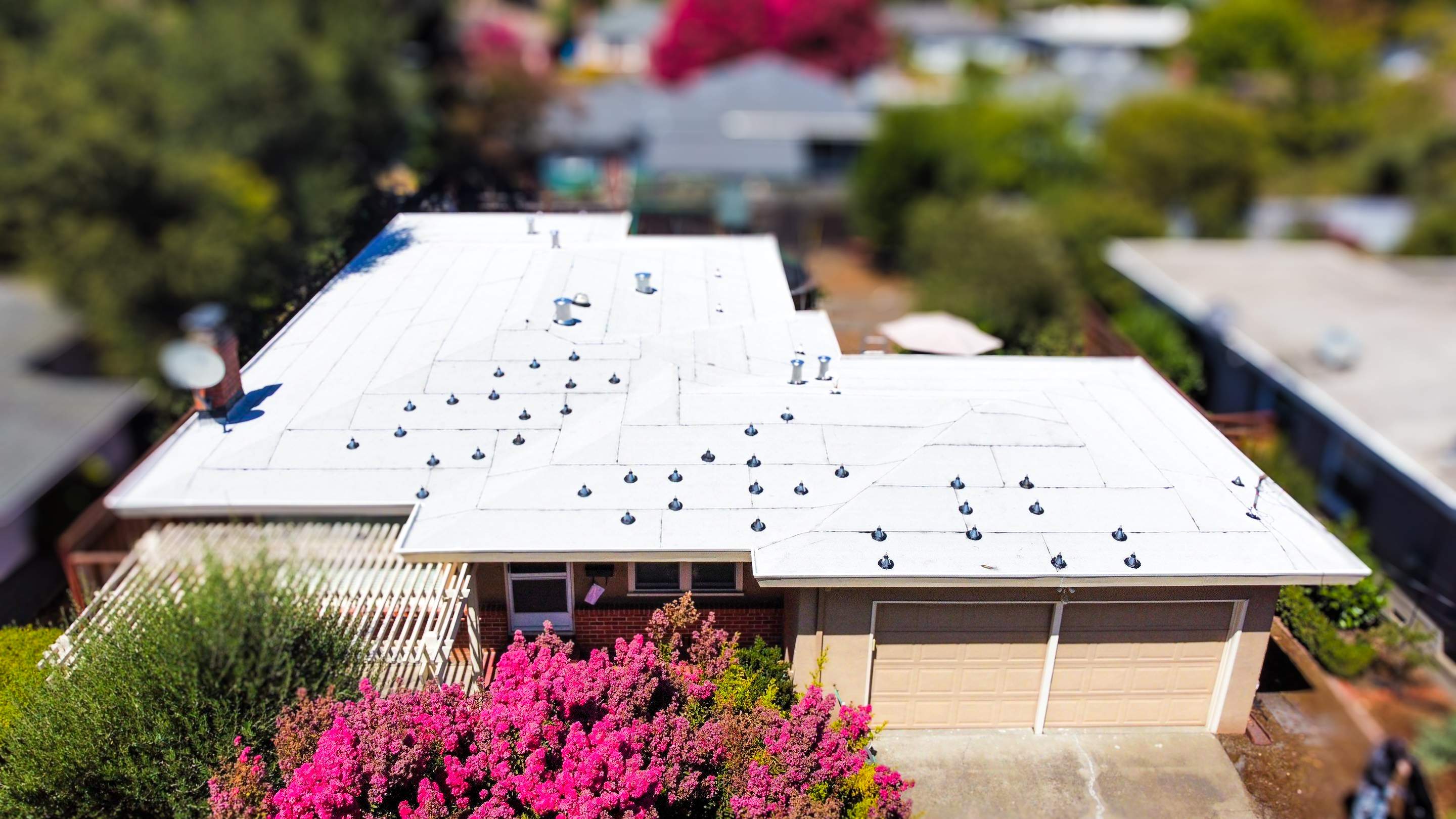 Residential Remodel using GAF Timberline HDZ RS by Sustainable Living Builders, Inc.