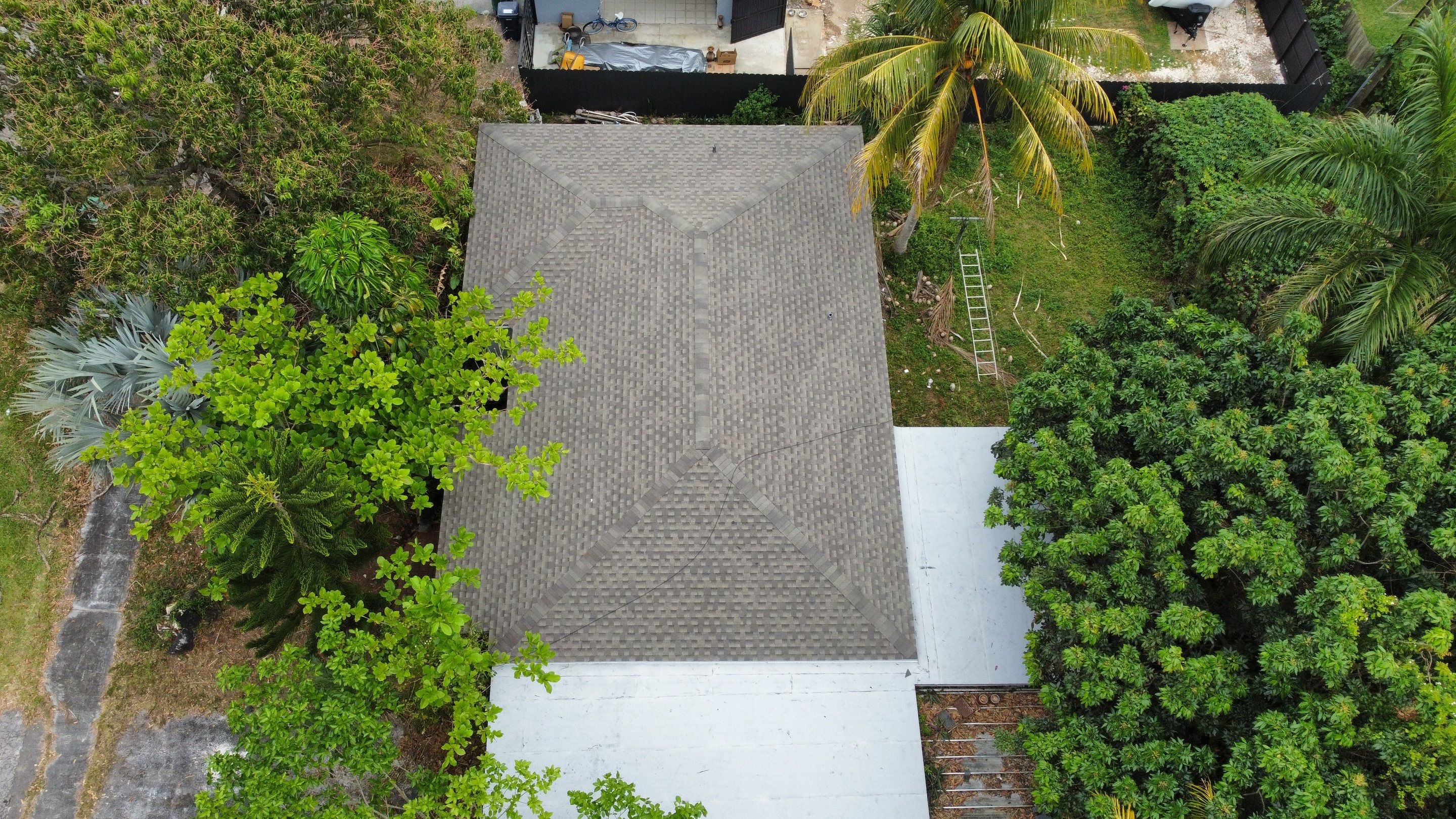 Dimensional Shingle and hot mopped Granular Cap Sheet by BOB HILSON & CO INC