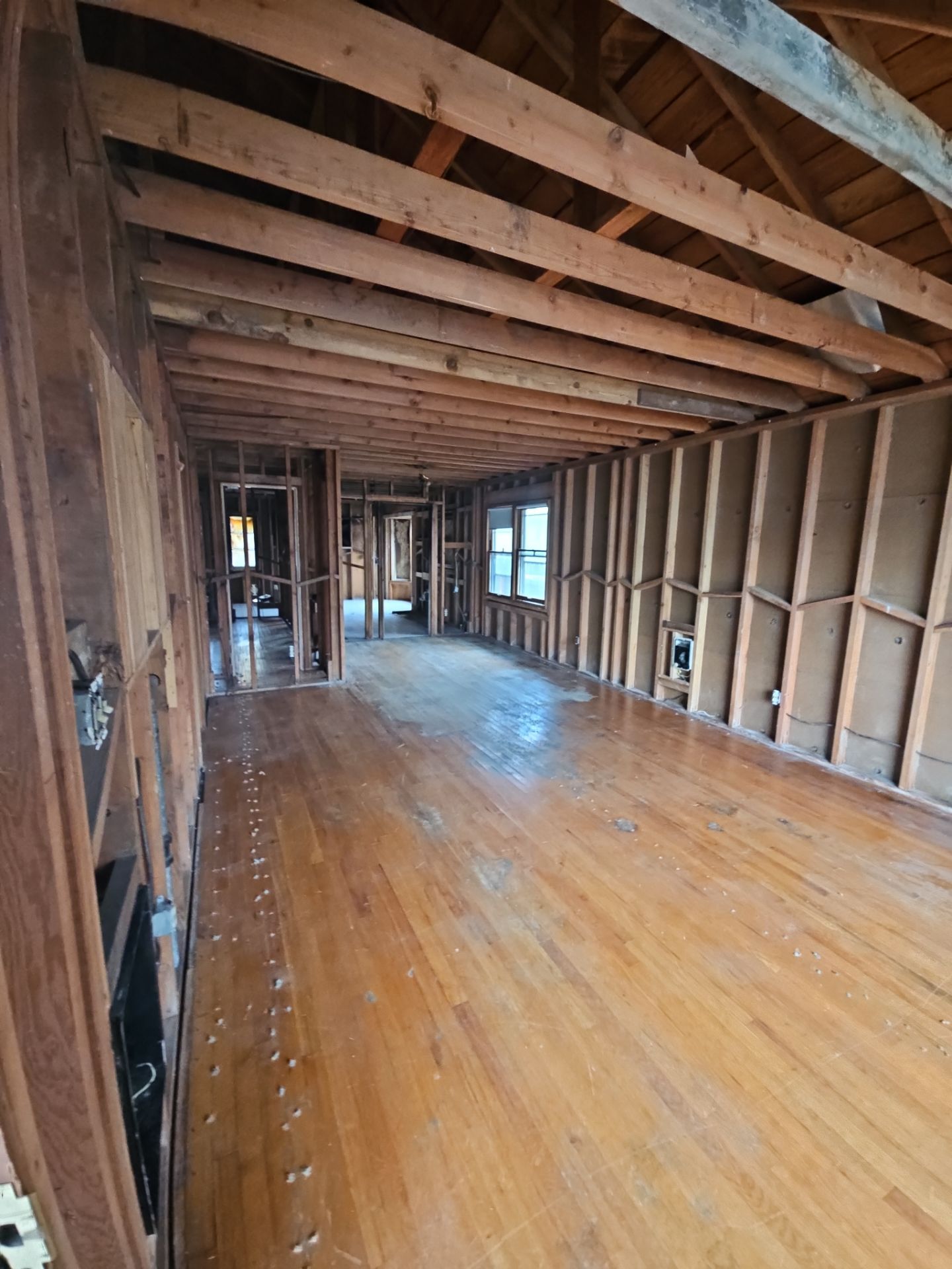 Belloni Fire Restoration by Adams restoration