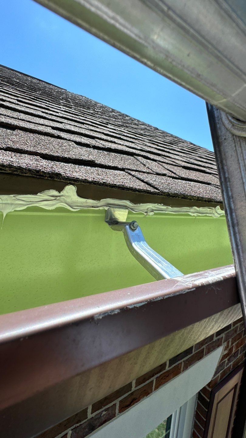 Alexandria: Roof Replacement with CertainTeed Landmark Pro in Max Def Burnt Sienna by RM Banning, Inc.