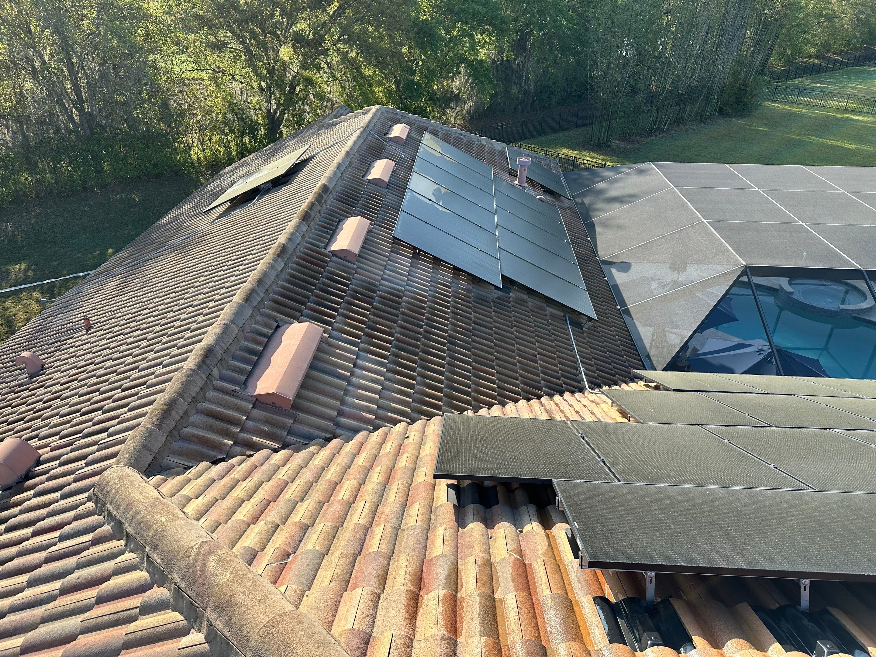 Concrete Tile Roof Cleaning in Winding River Community, Bradenton, FL | Sunshine AquaWash by Sunshine AquaWash