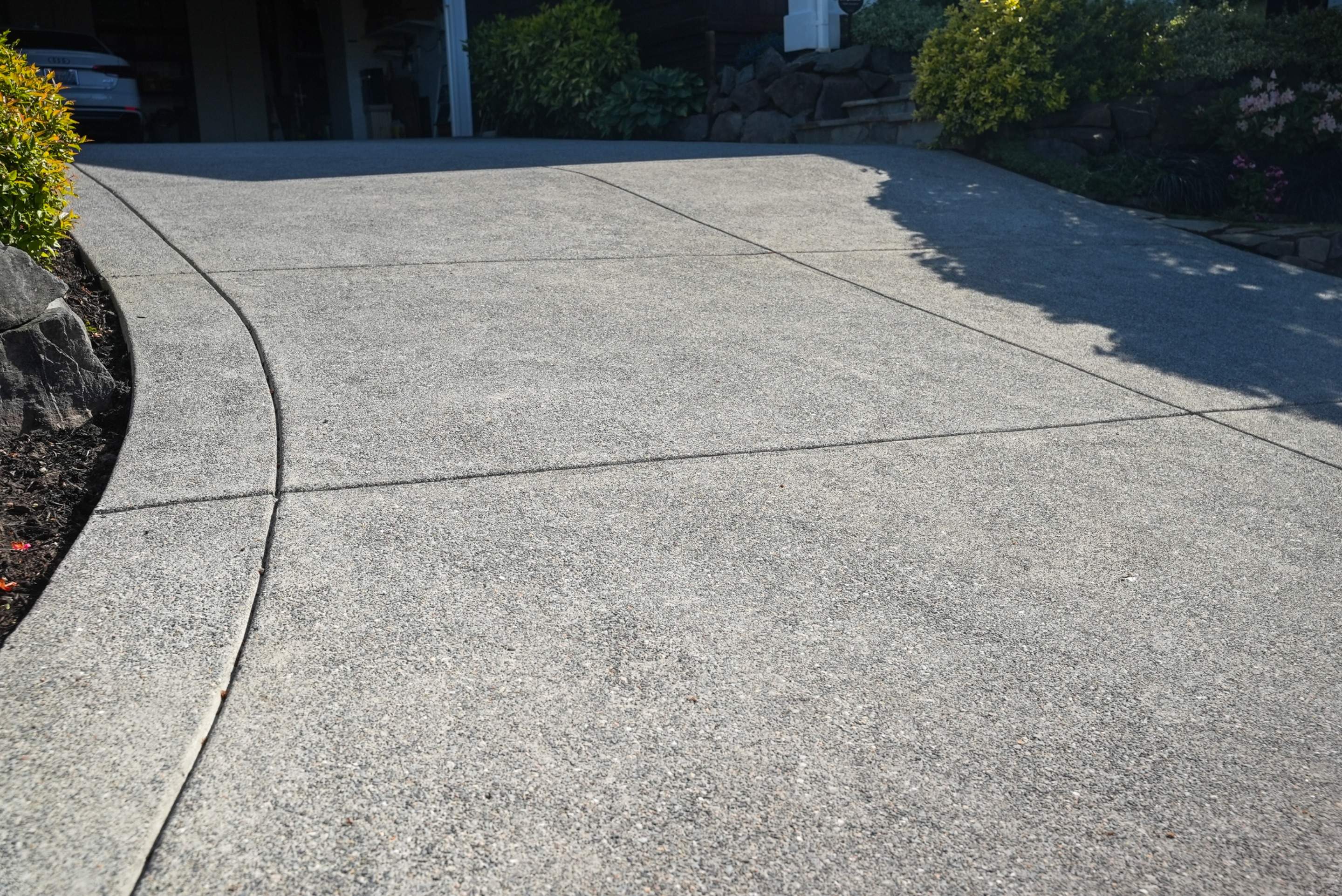 Concrete Driveway Repair | Mukilteo  by Jireh Asphalt & Concrete Inc 