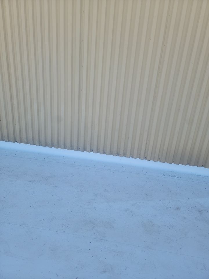 TPO single-ply roofing system using GAF by Straight Edge Roofing Inc