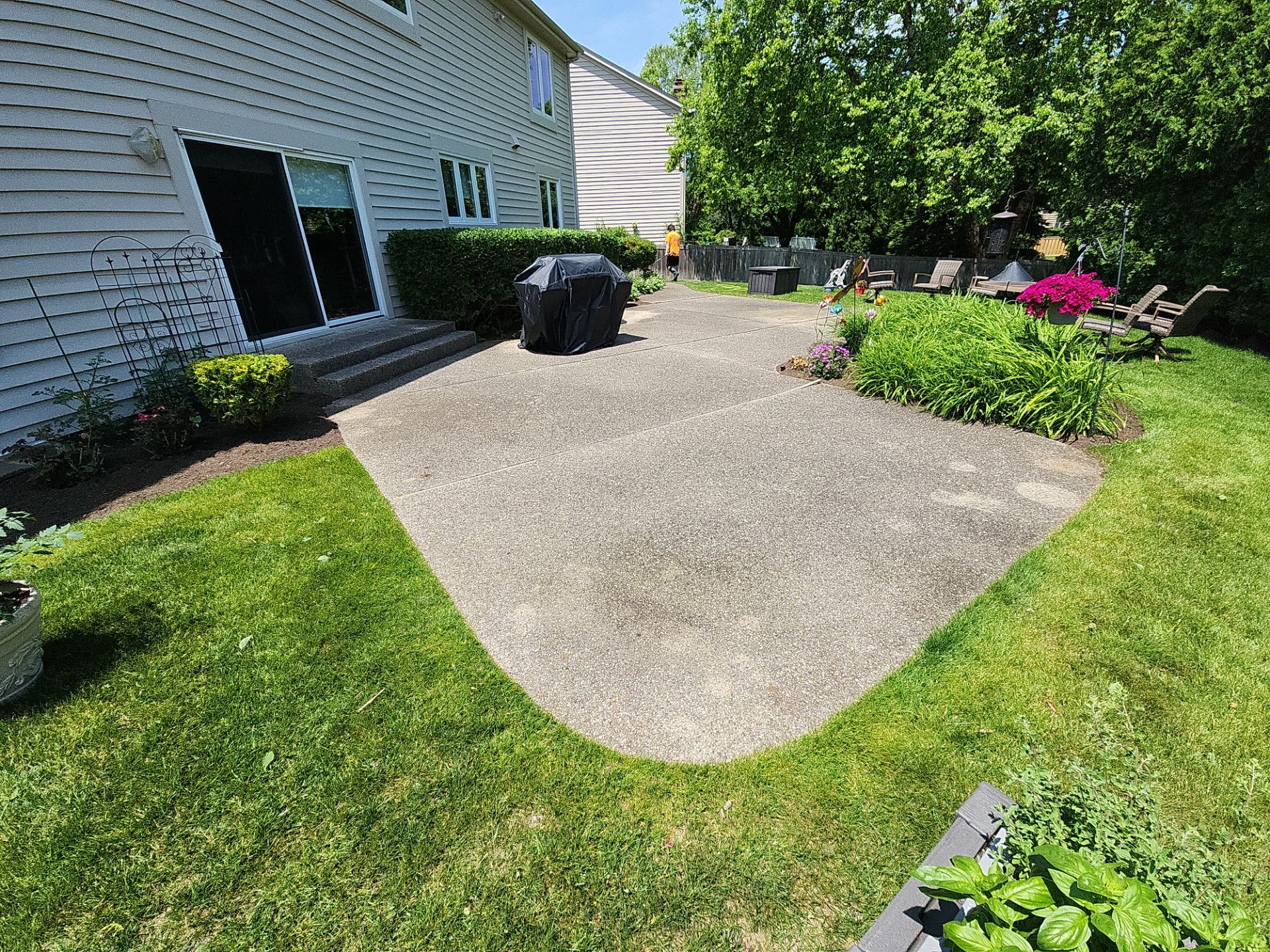 Aggregate concrete cleaning by Northern Power Washing LLC.